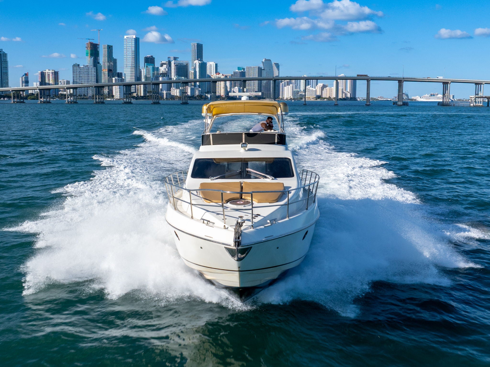 60 FT Azimut Gold