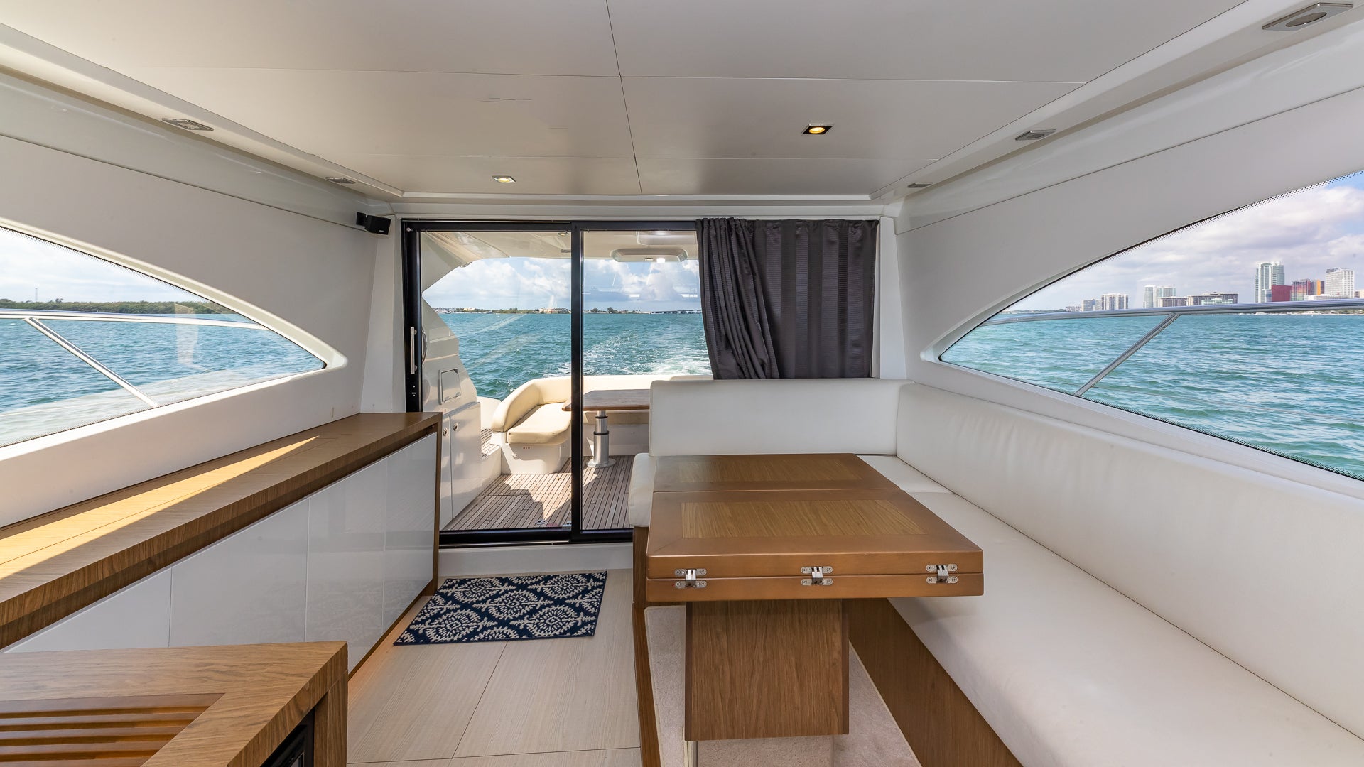 52ft Beneteau Flybridge “The Ark”