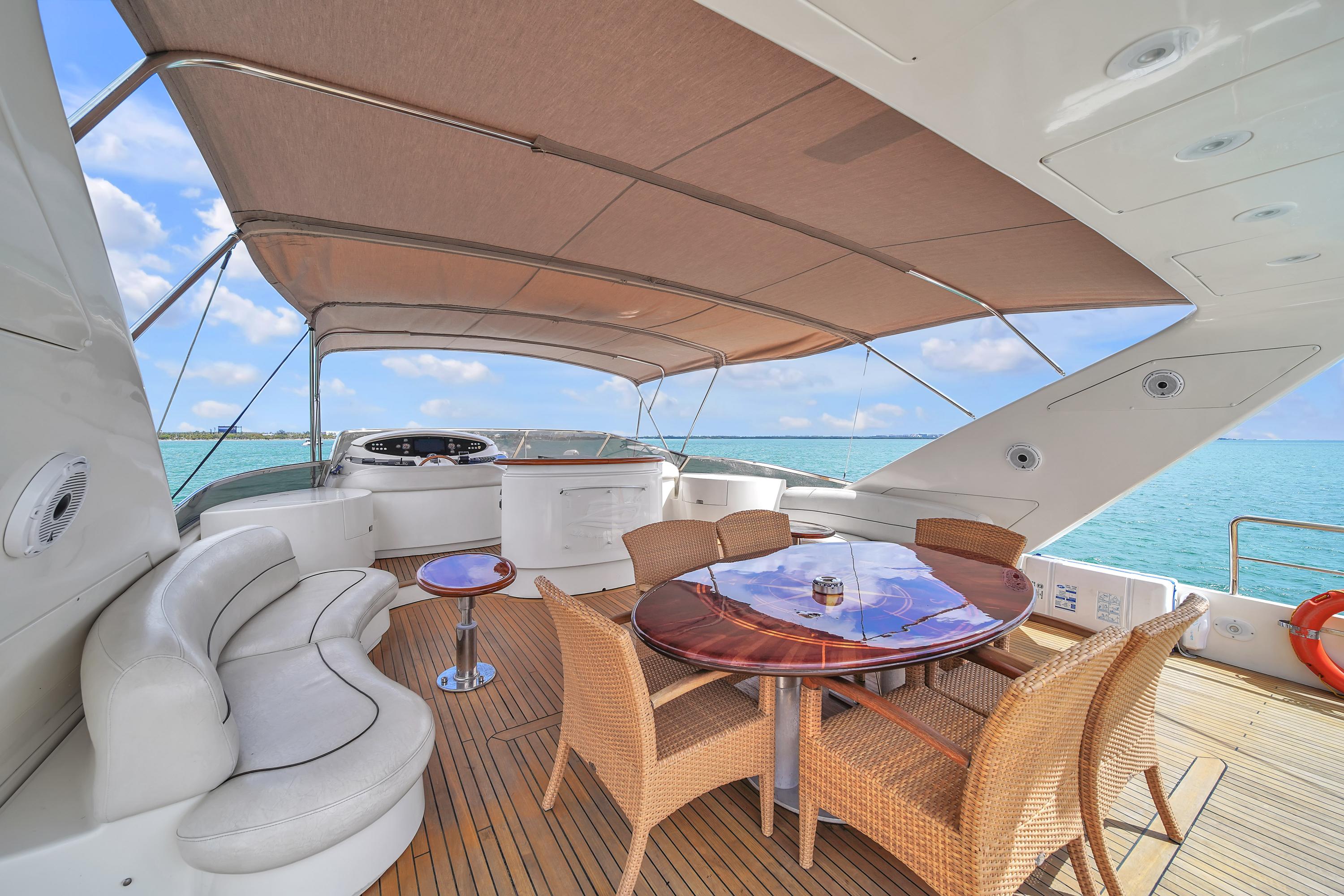 105FT Azimut