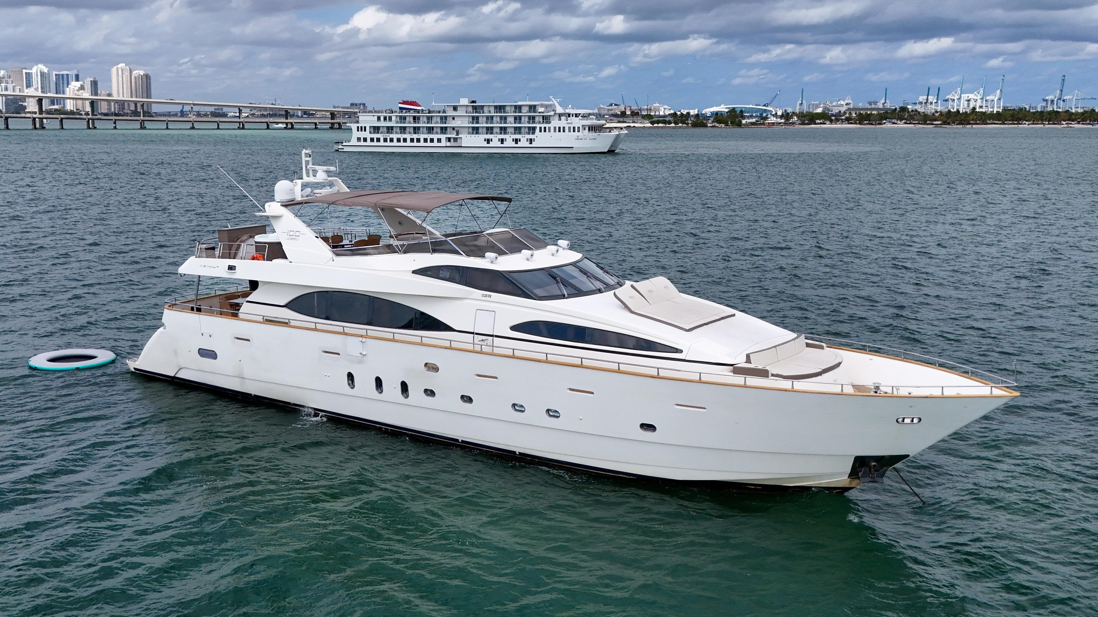 105FT Azimut
