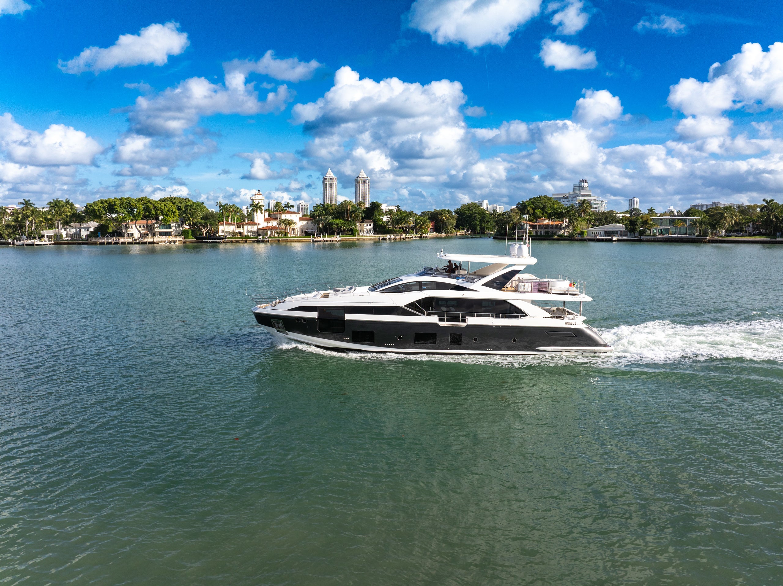 88FT Azimut