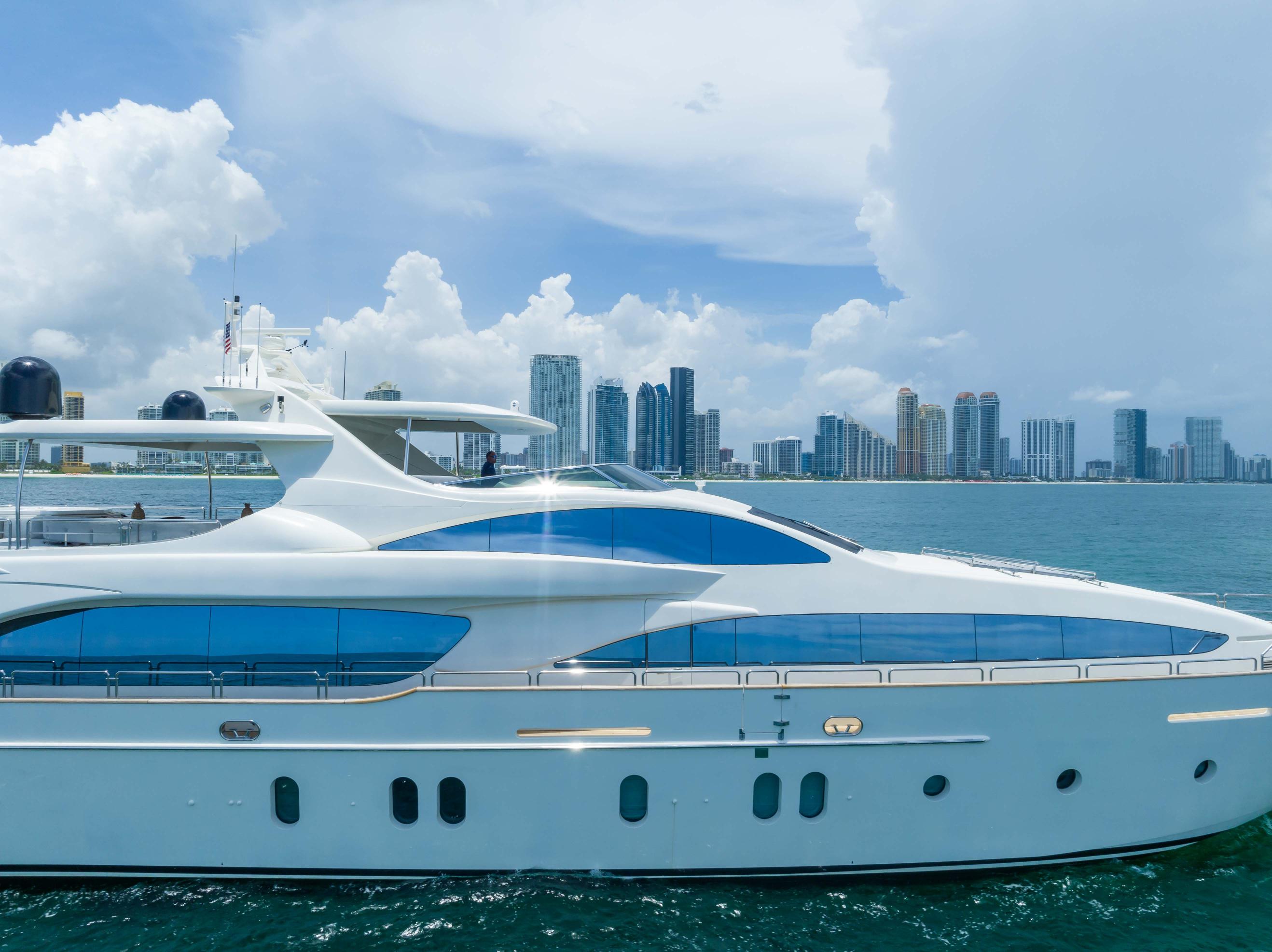 116 FT Azimut