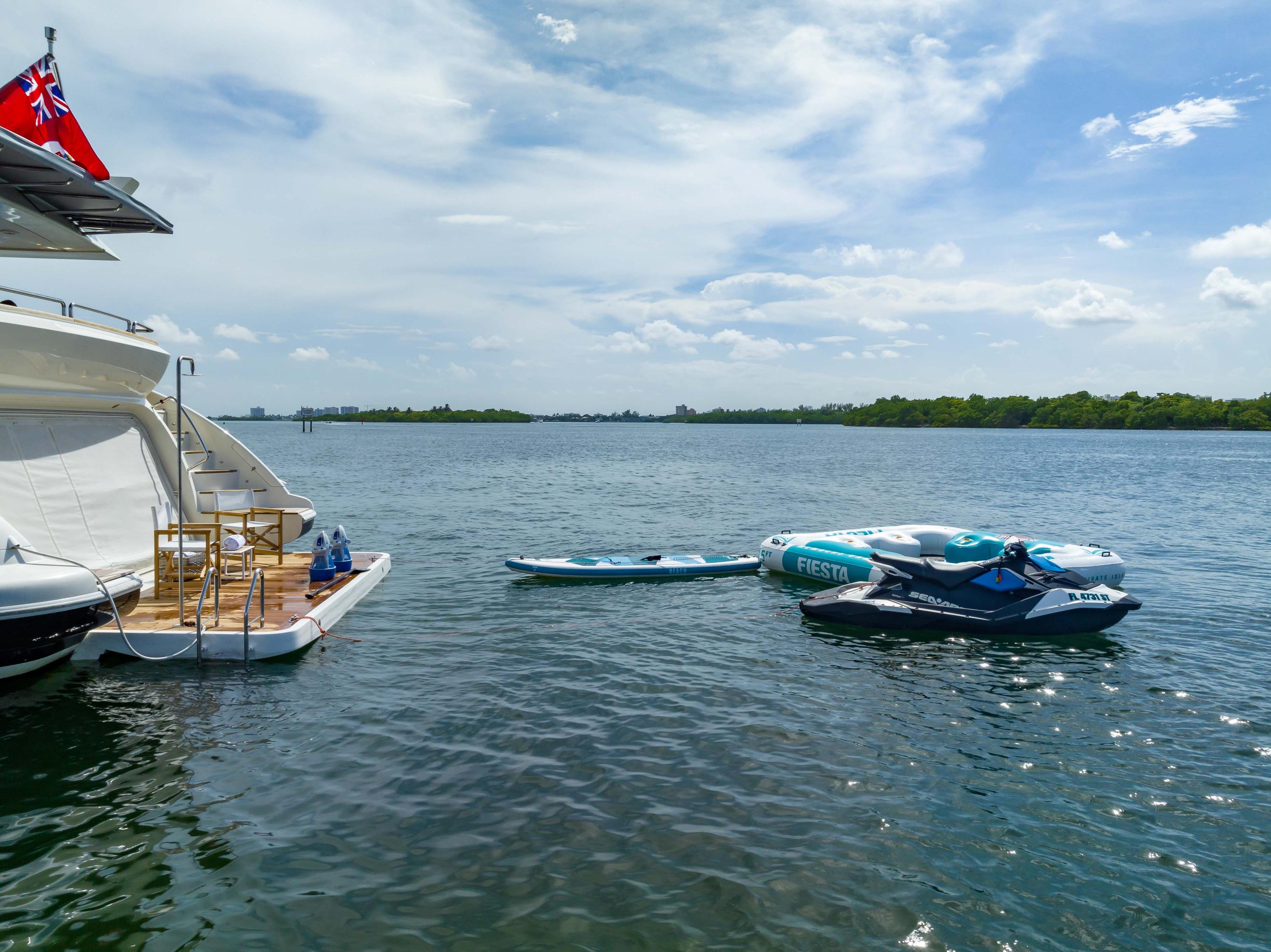 116 FT Azimut