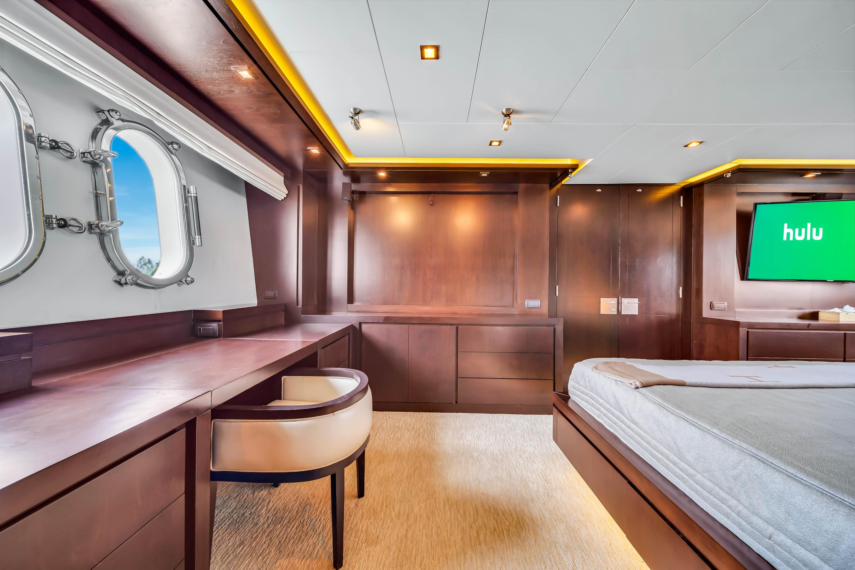 116 FT Azimut