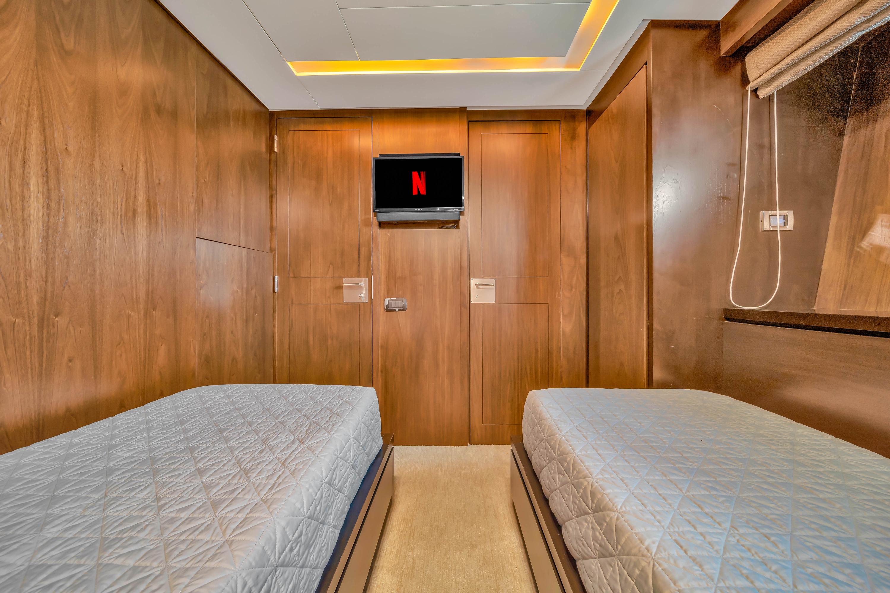 116 FT Azimut