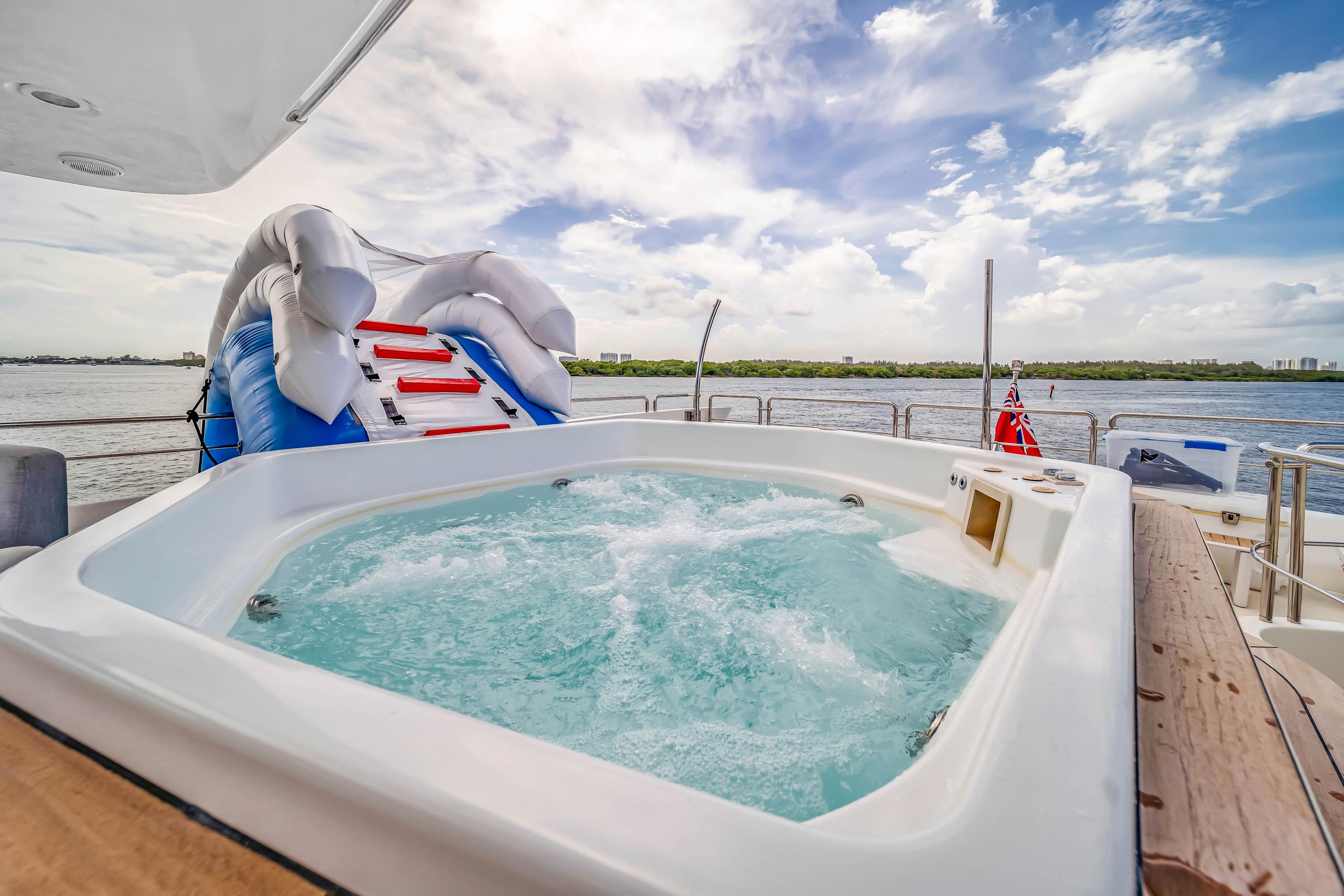 116 FT Azimut