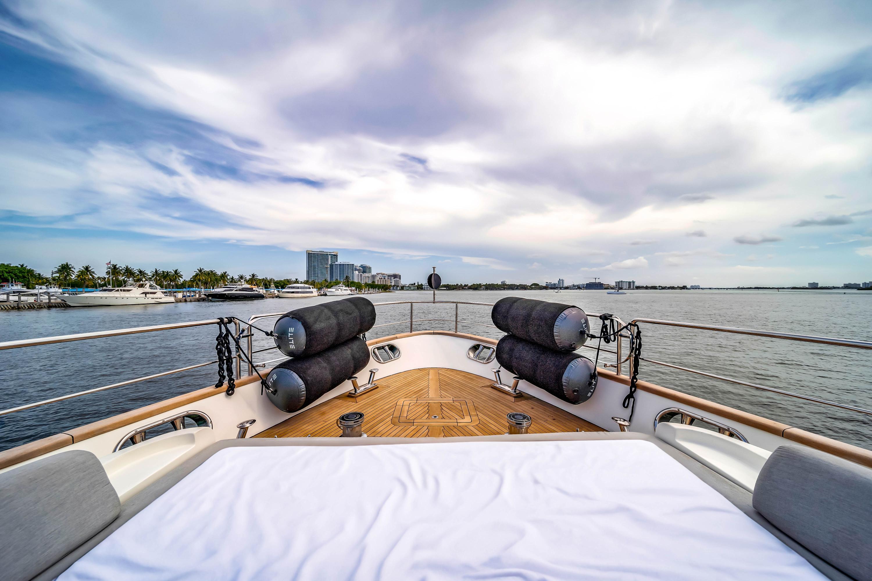 116 FT Azimut