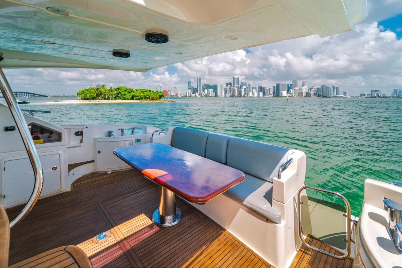 70FT Azimut T