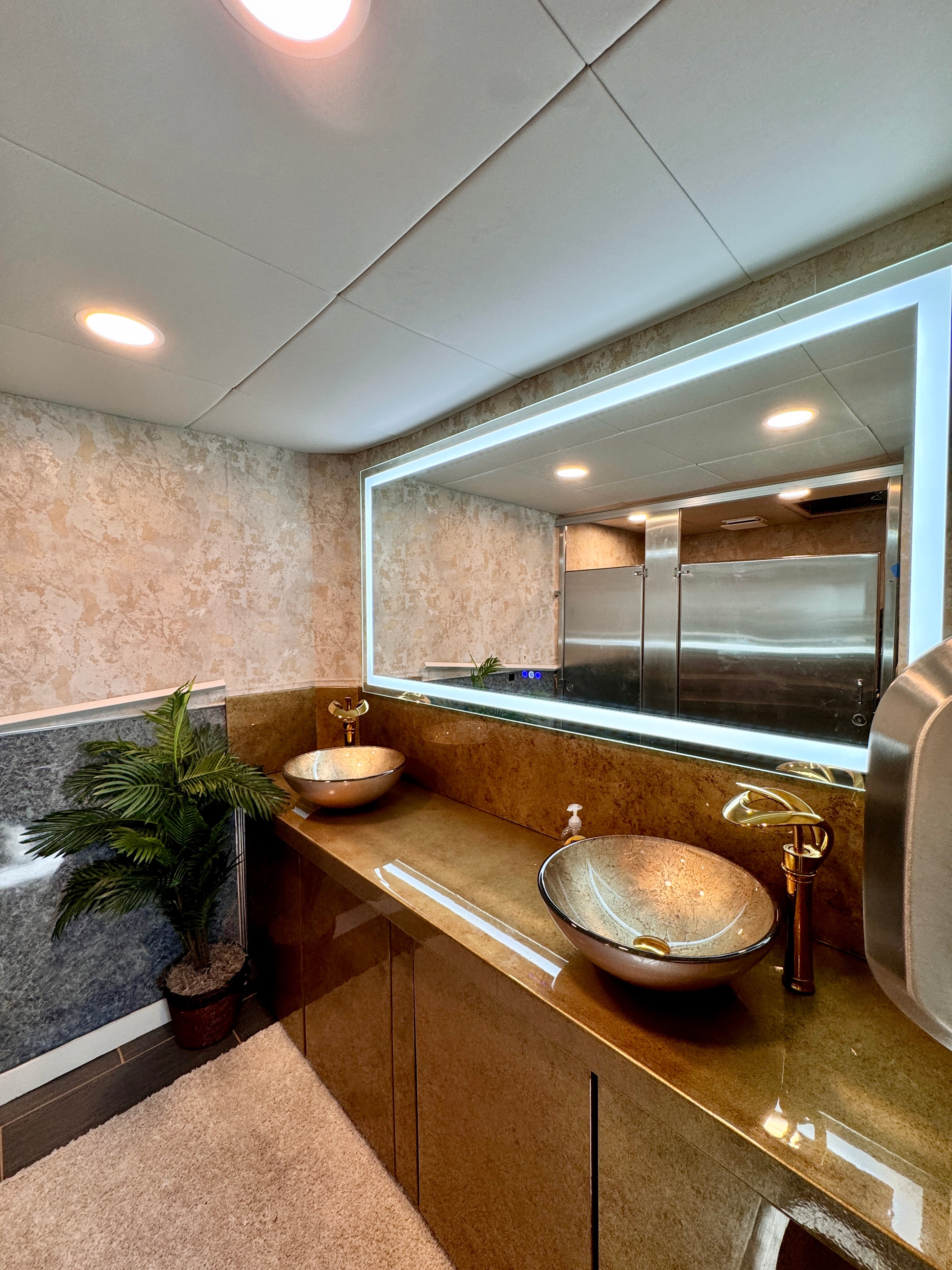 120FT Opus Yacht