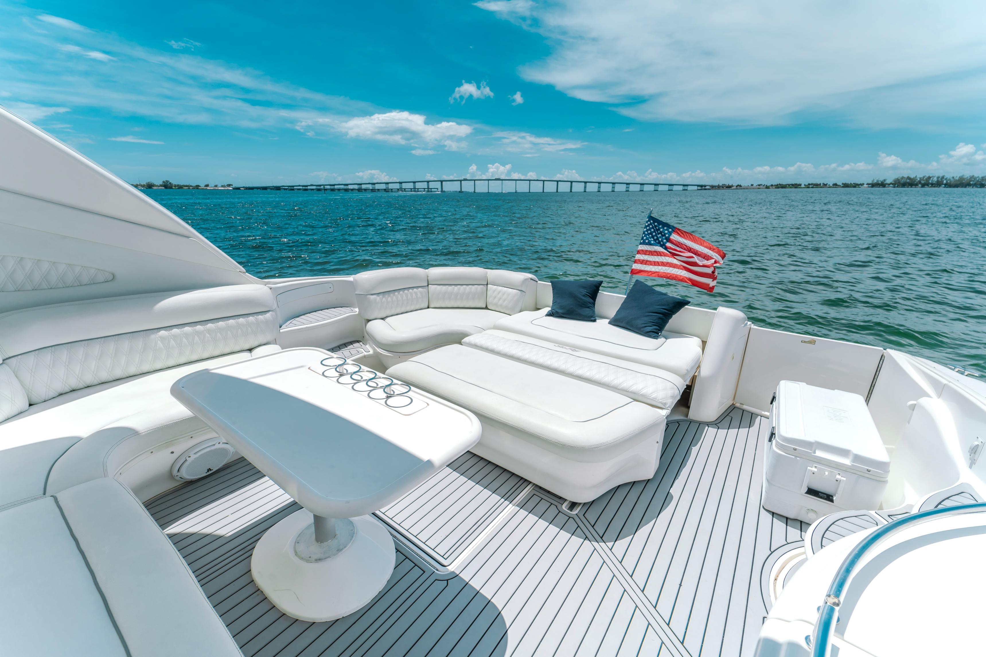 60 FT Sea Ray