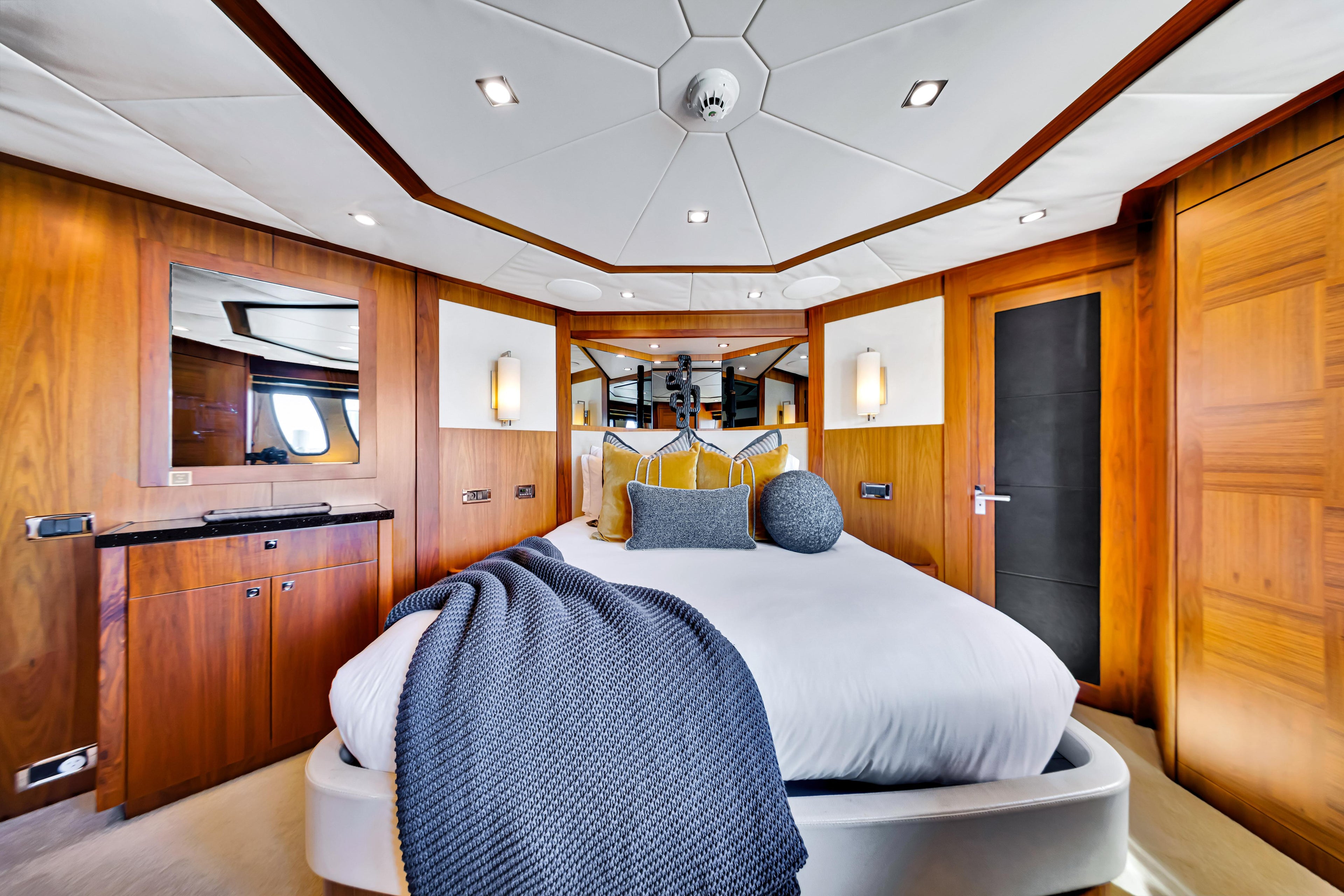 130FT Sunseeker