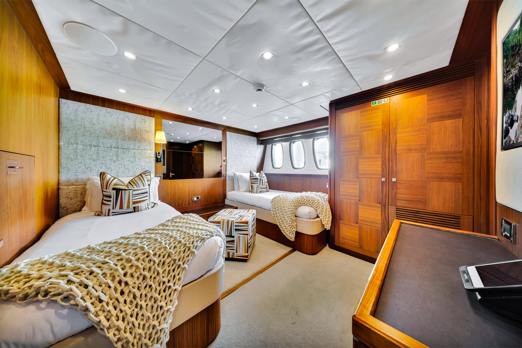 130FT Sunseeker