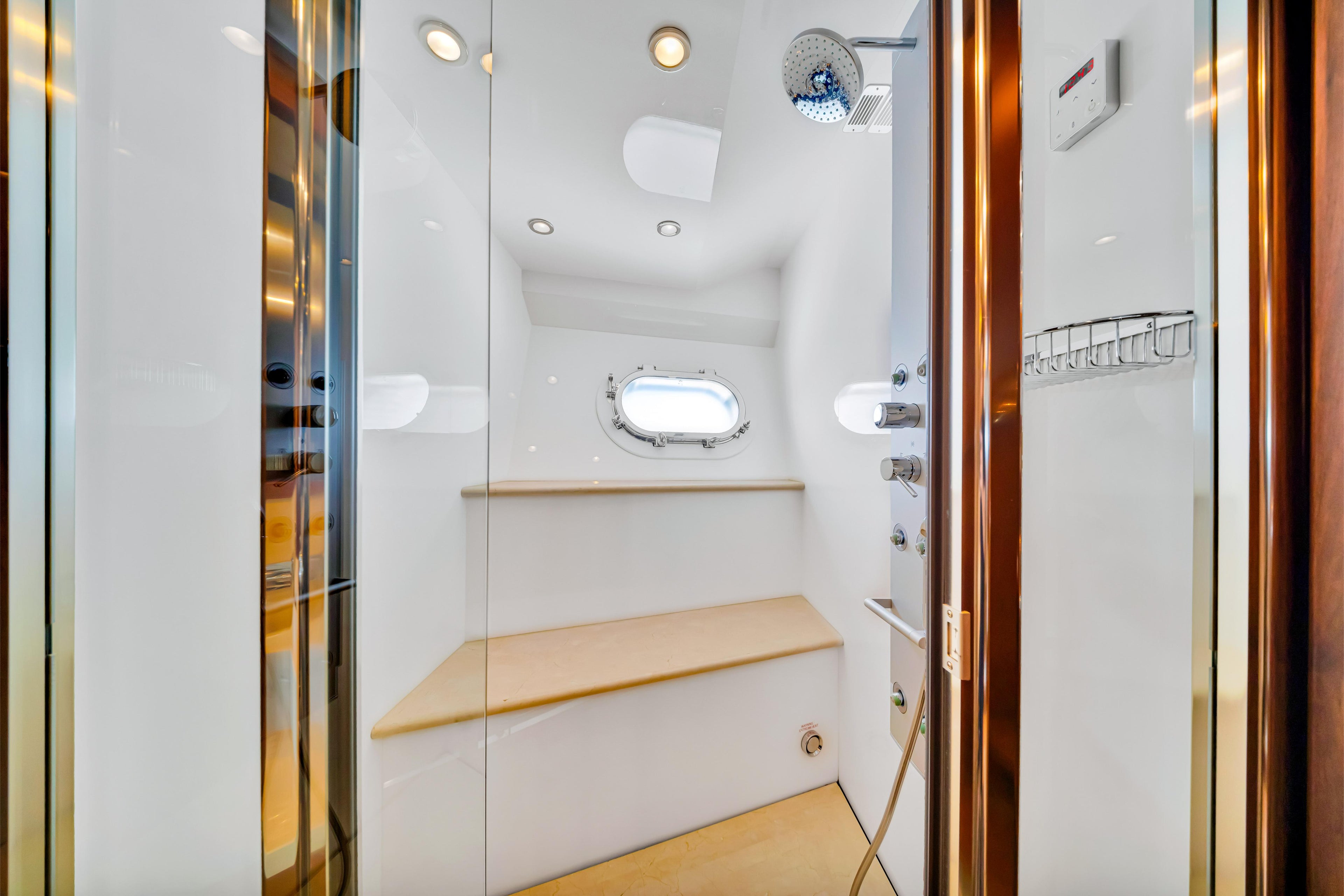 130FT Sunseeker