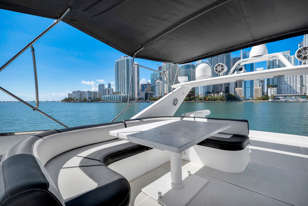 80FT Uniesse