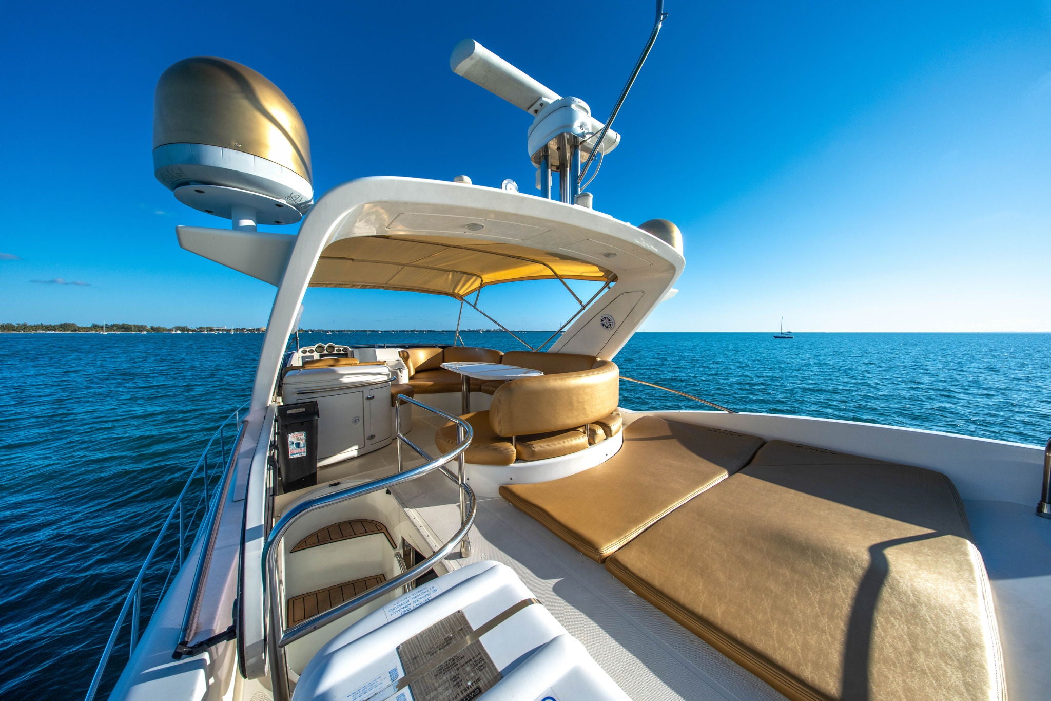 60 FT Azimut Gold
