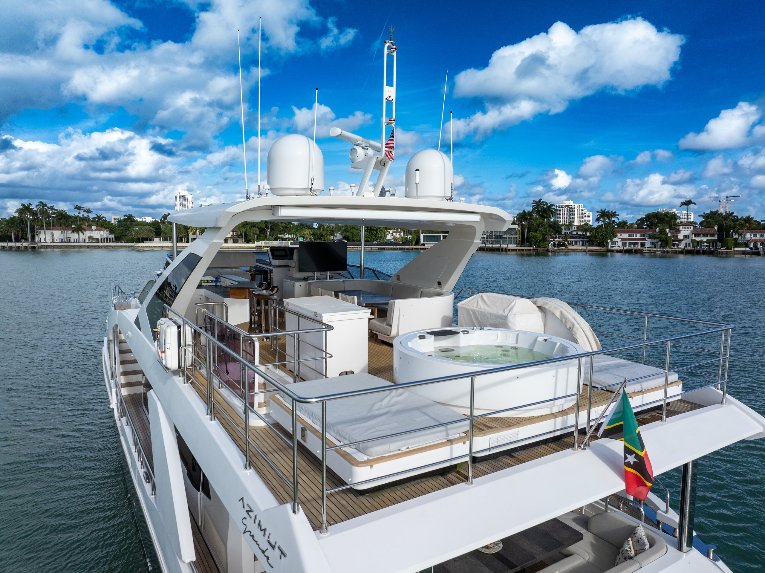 88FT Azimut