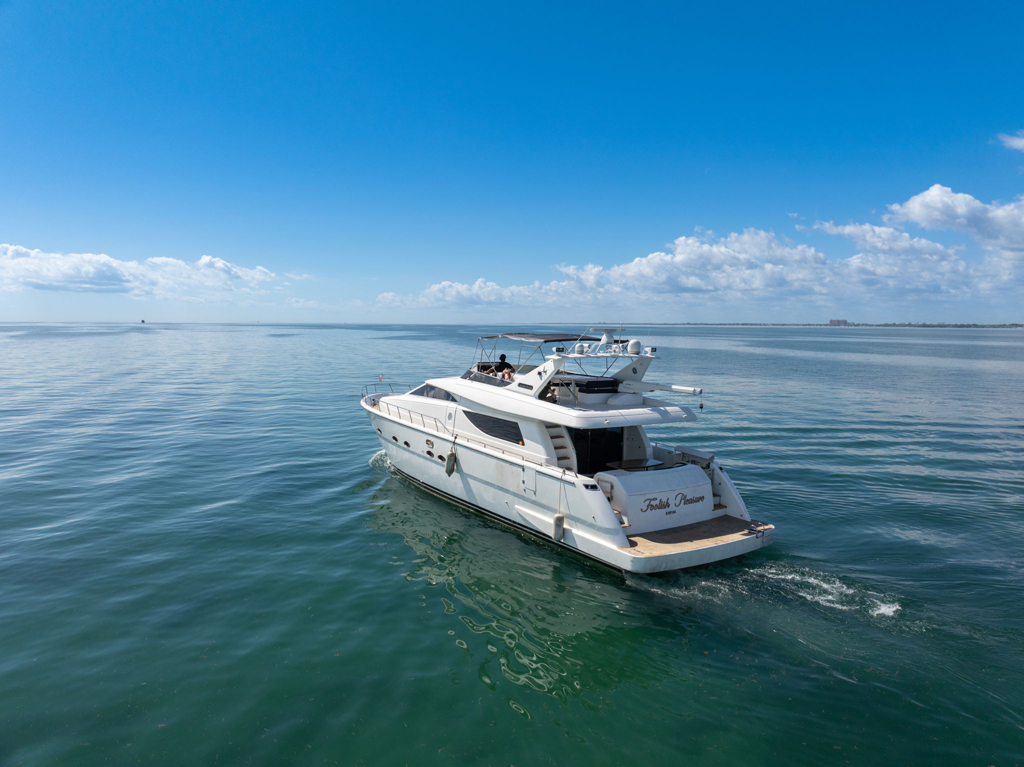 80FT Uniesse