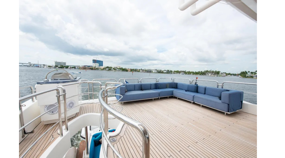 88FT Azimut Sati