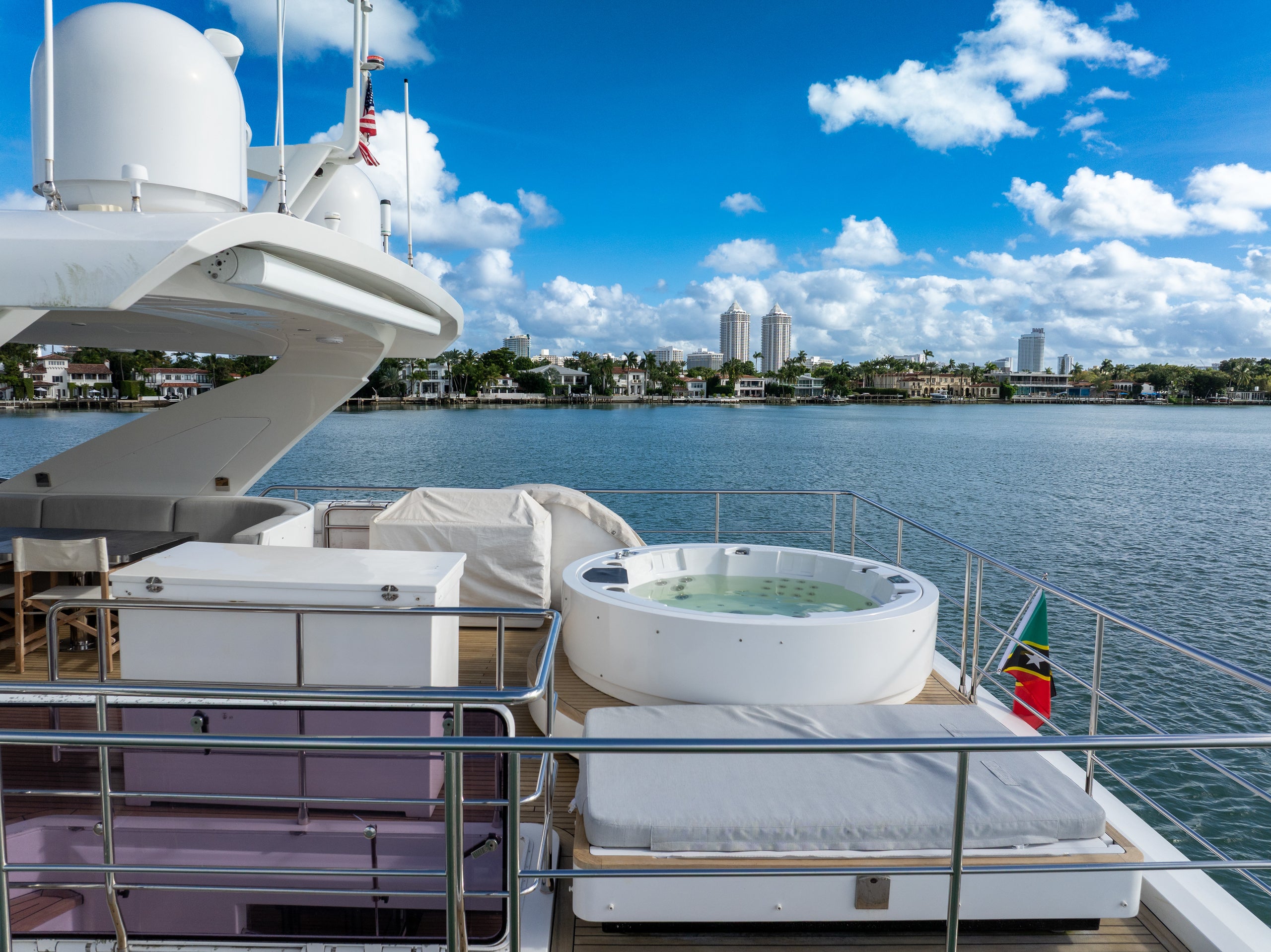 88FT Azimut