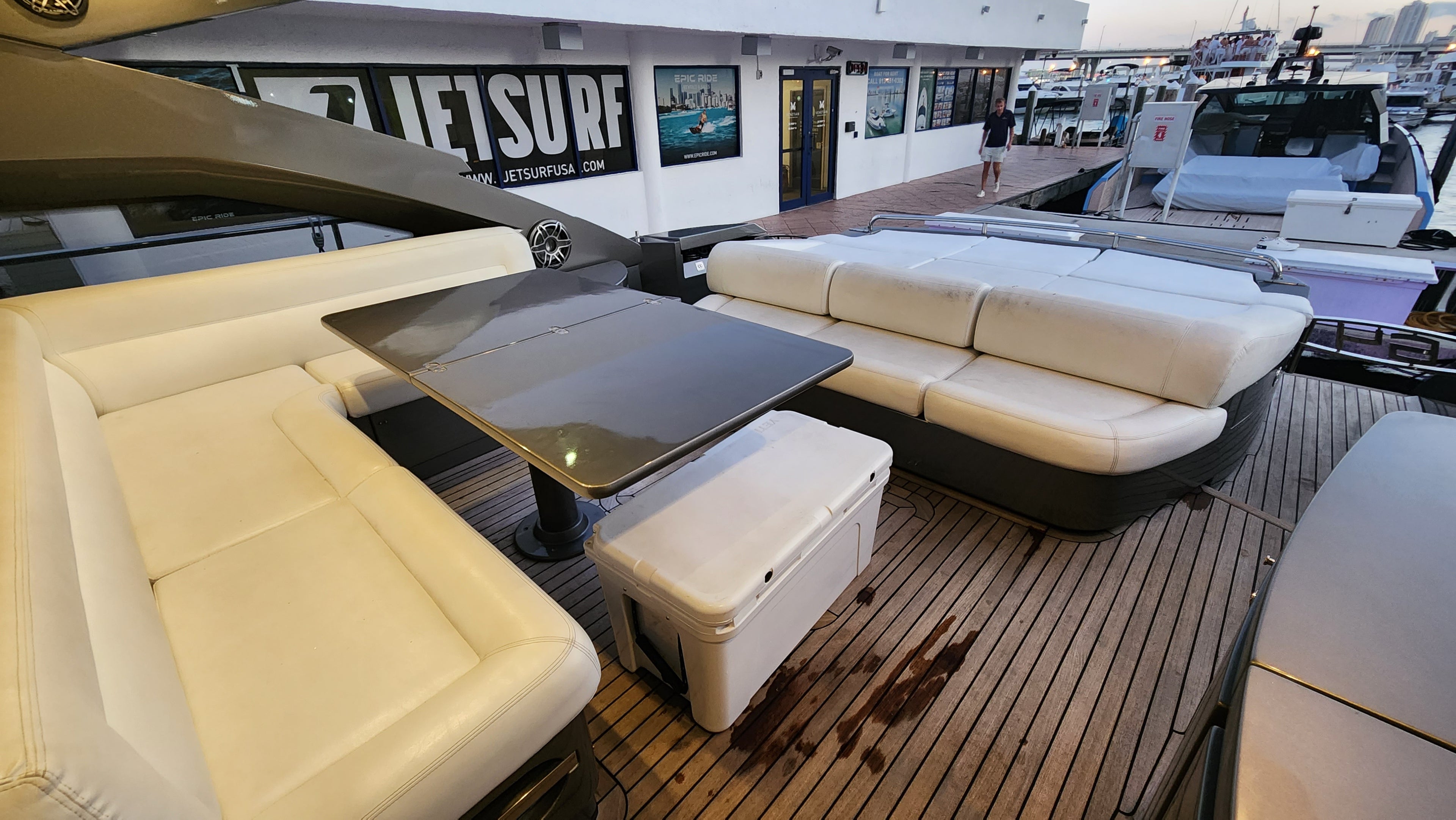 65ft Pershing