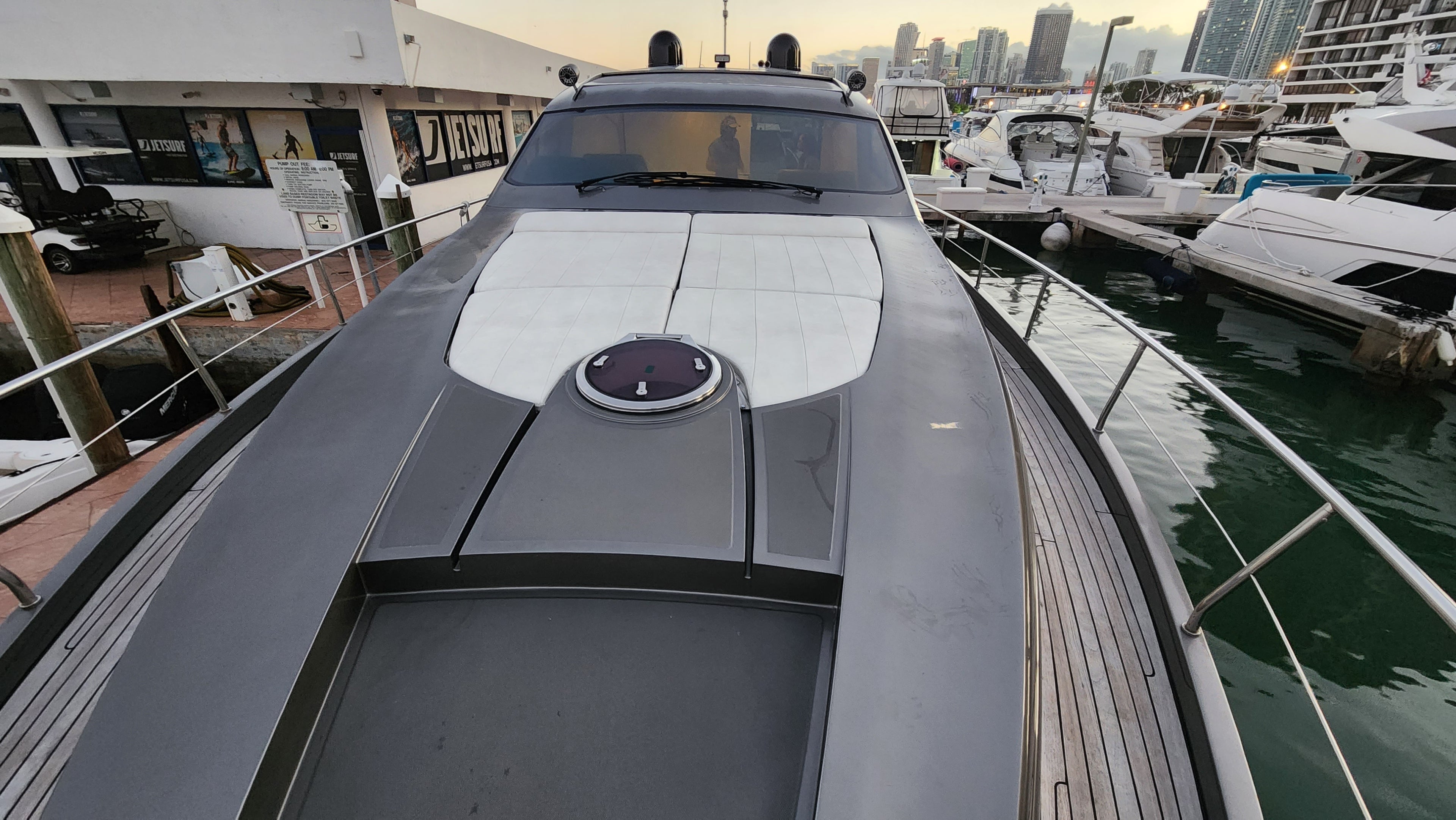 60FT Azimut