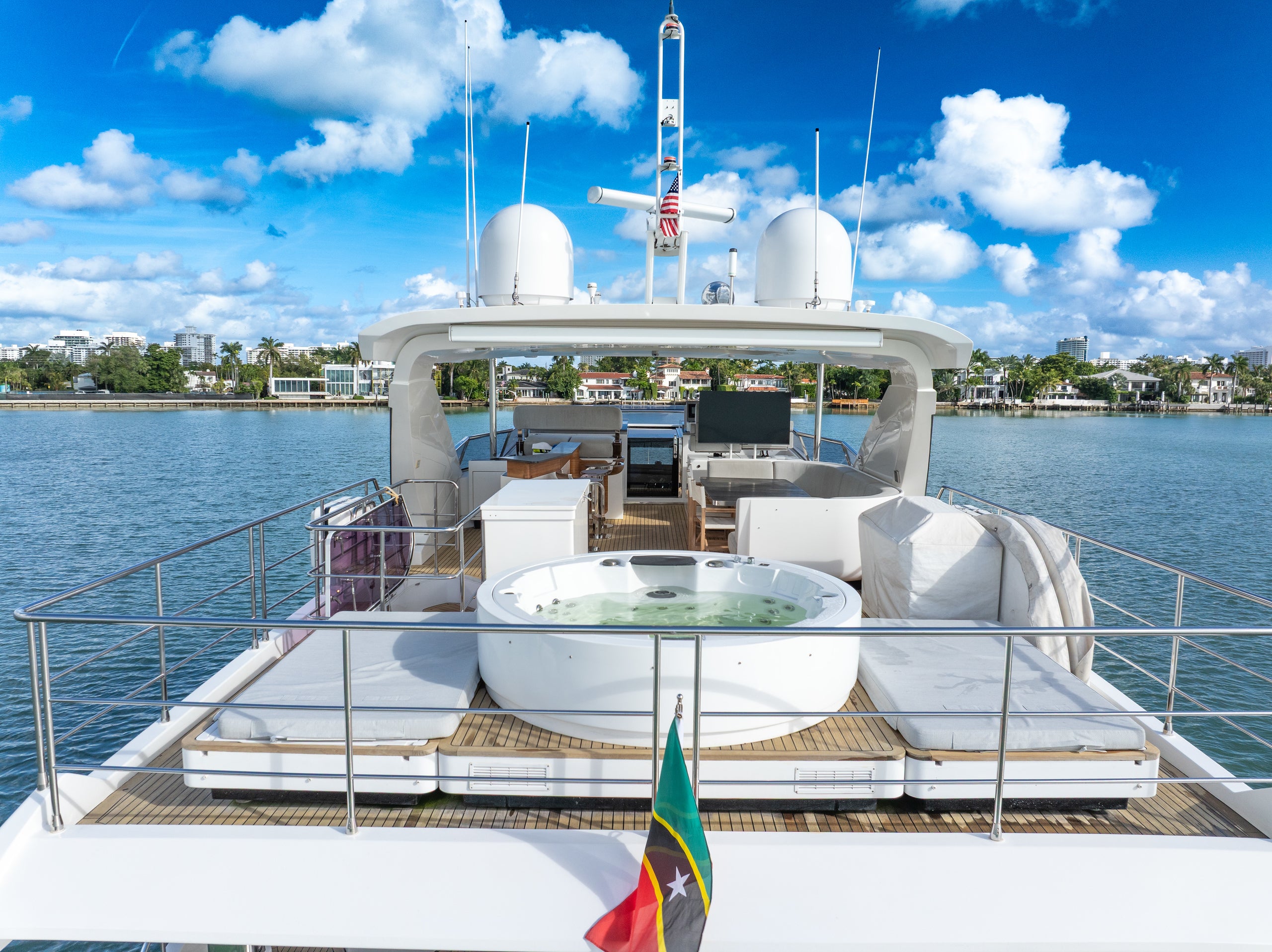 88FT Azimut