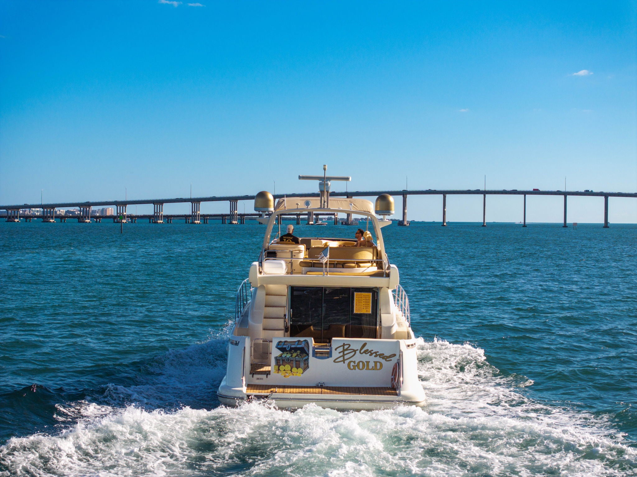 60 FT Azimut Gold