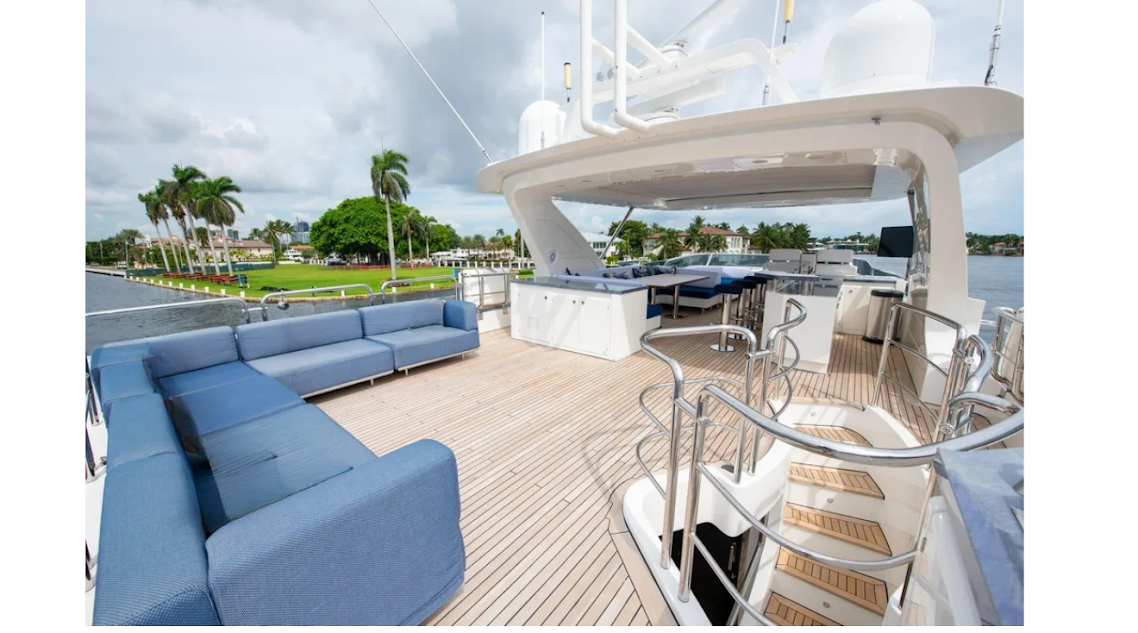 88FT Azimut Sati