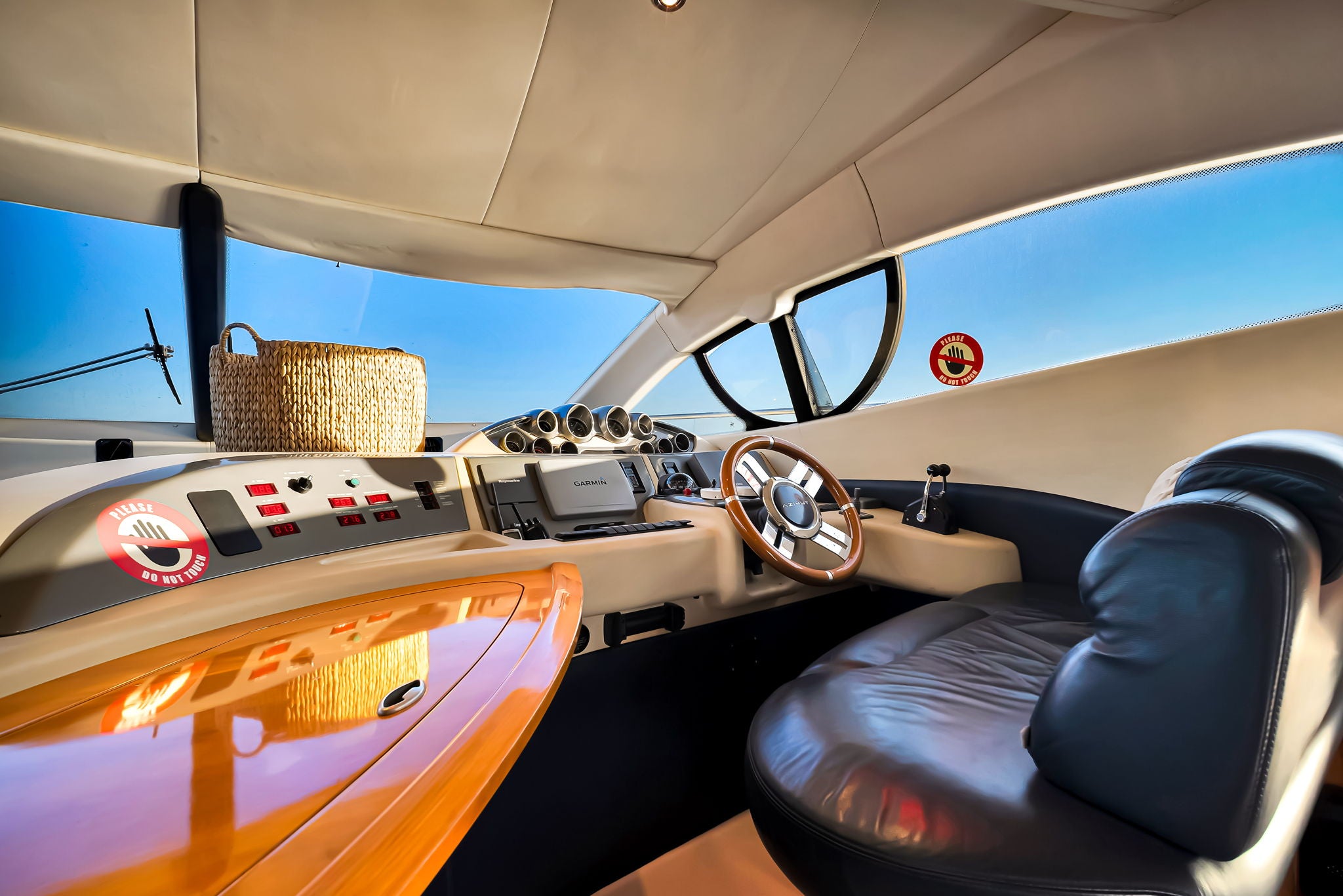 60 FT Azimut Gold
