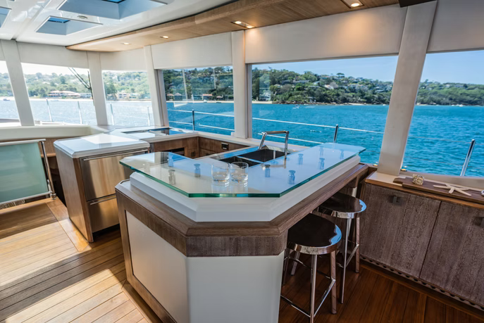 82ft Nissi