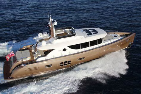 82ft Nissi
