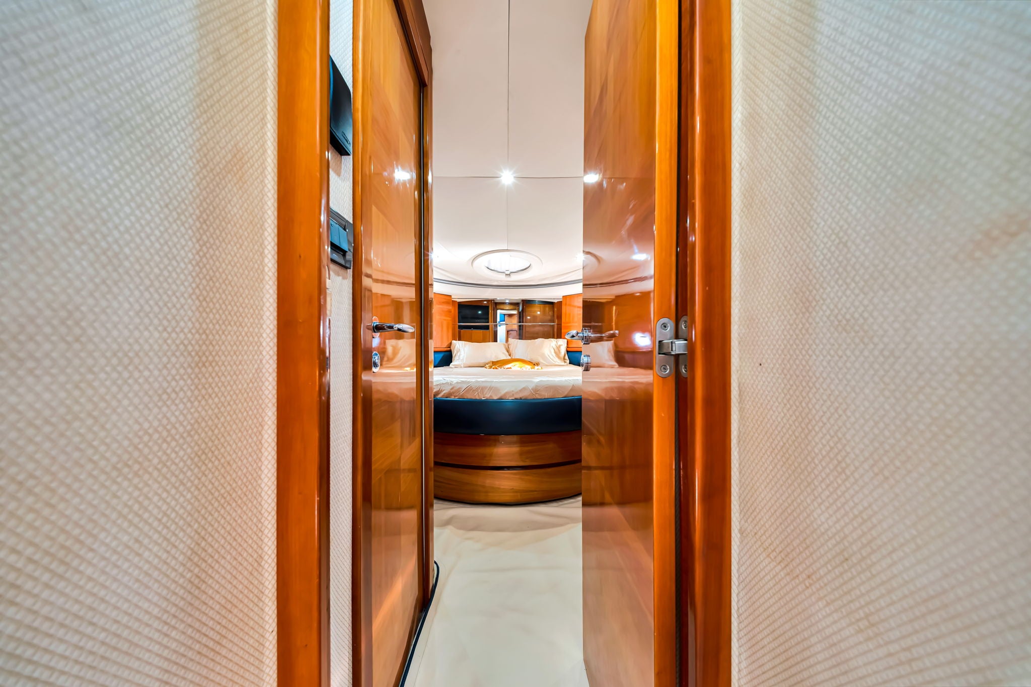 60 FT Azimut Gold