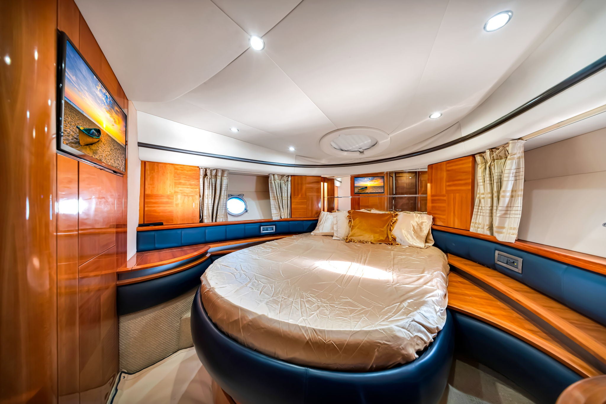 60 FT Azimut Gold