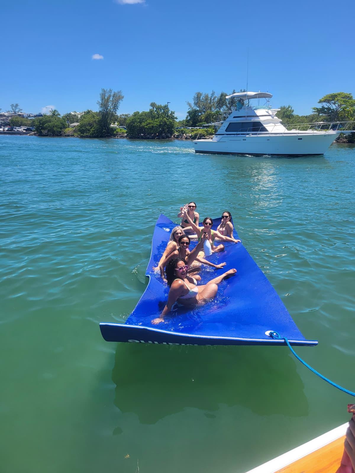 32FT Sirena