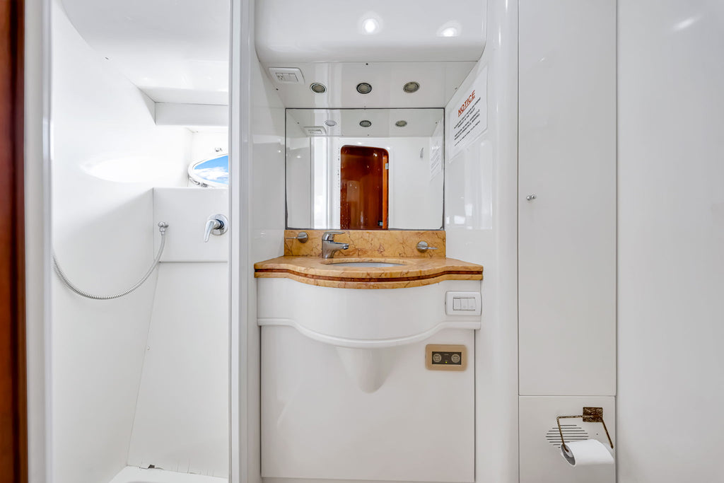 80FT Uniesse