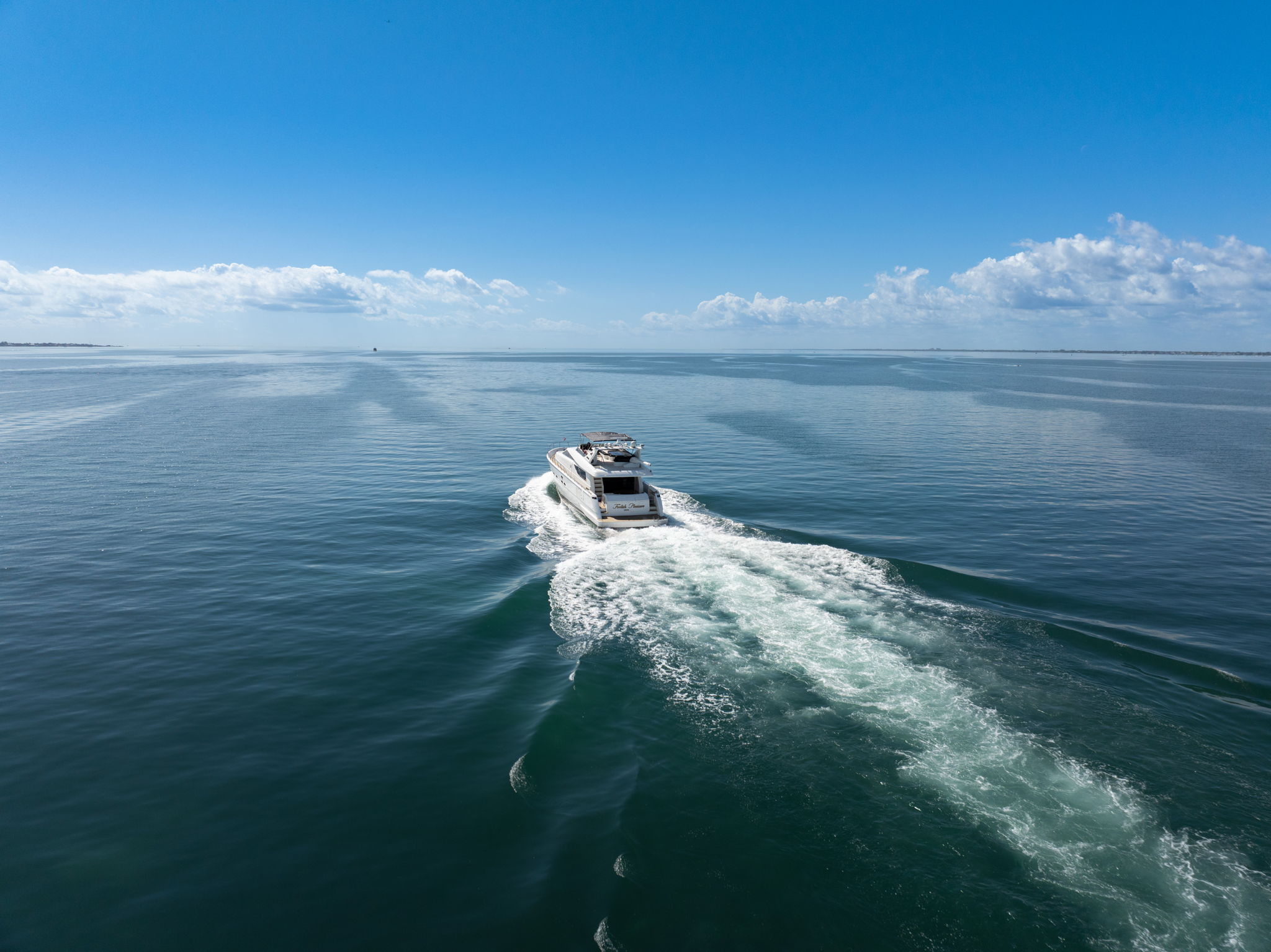 80FT Uniesse