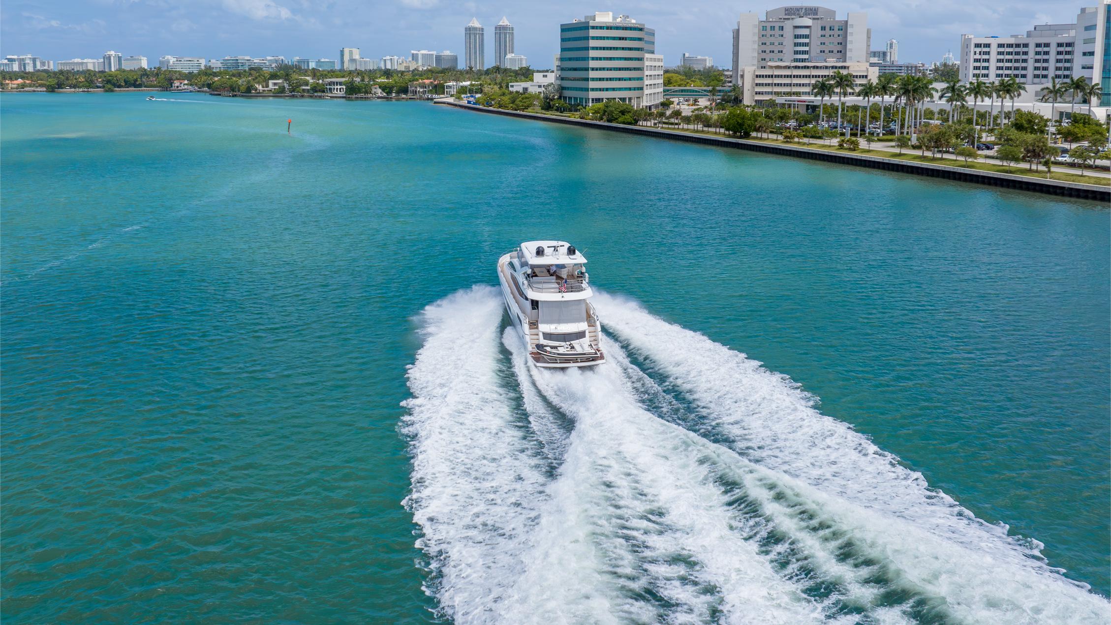 78FT Sunseeker Helios