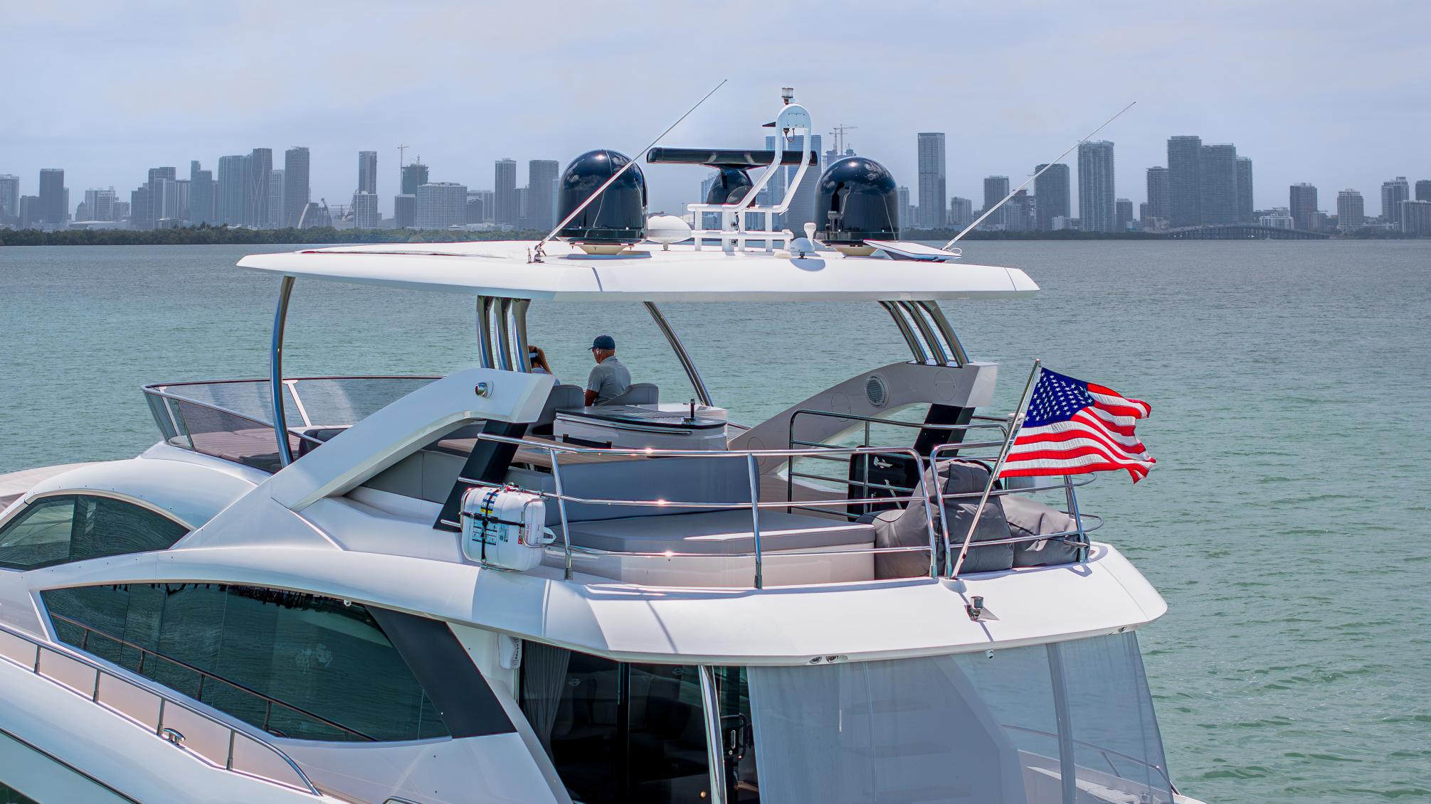 78FT Sunseeker Helios
