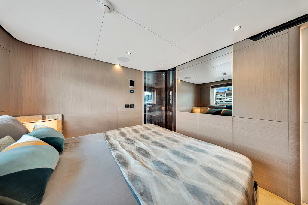 88FT Azimut