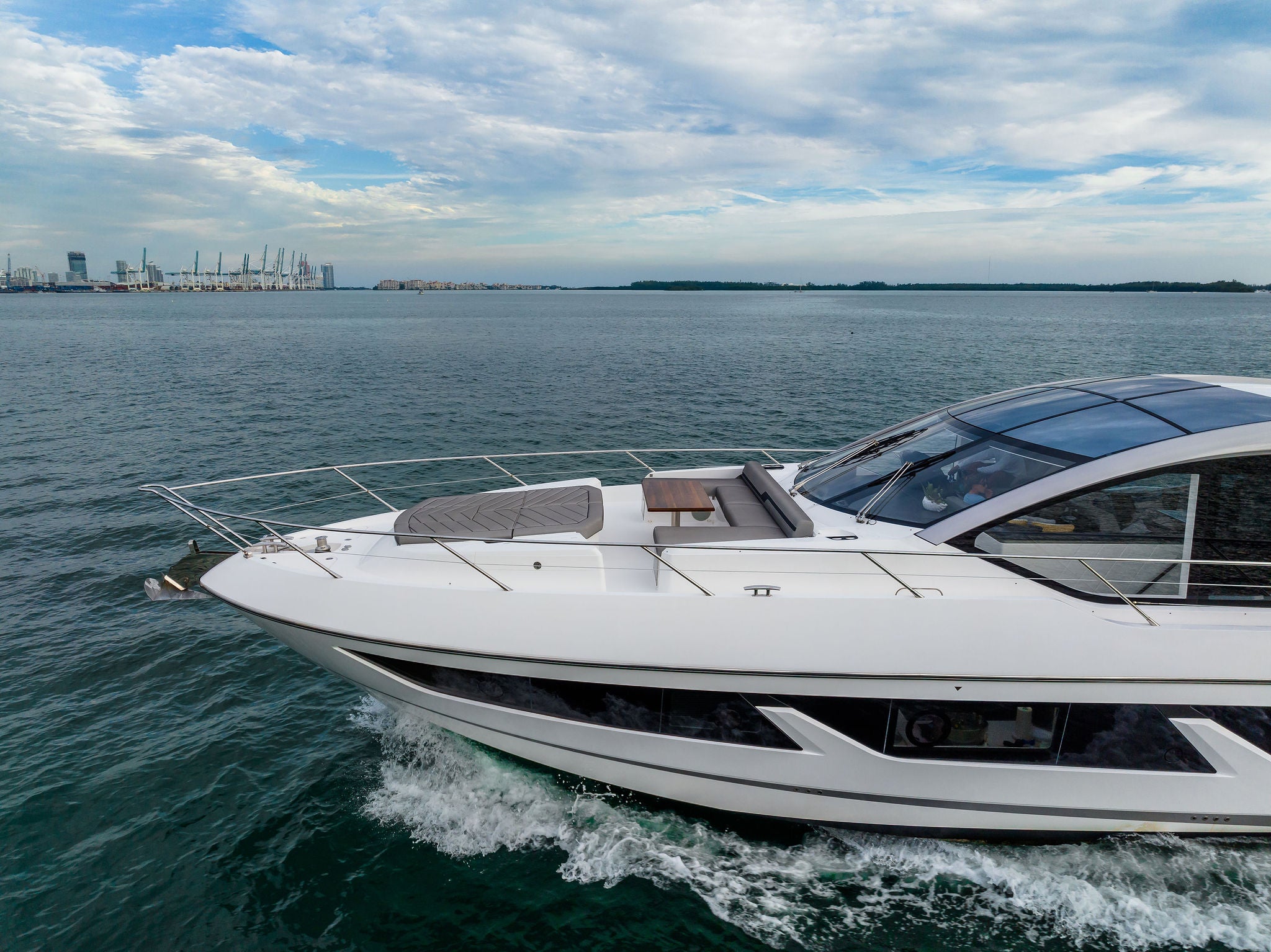 74 FT Sunseeker