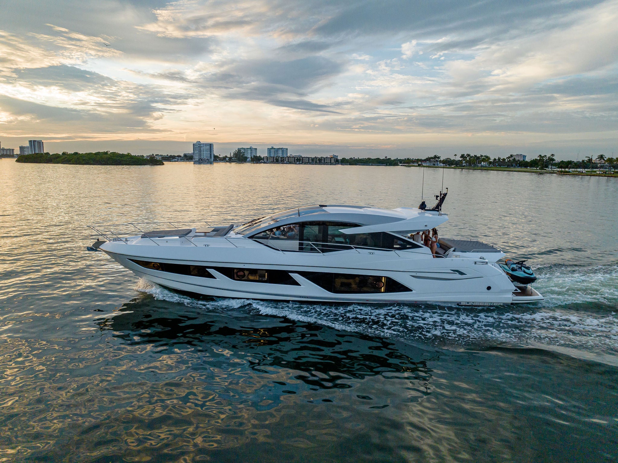 74 FT Sunseeker