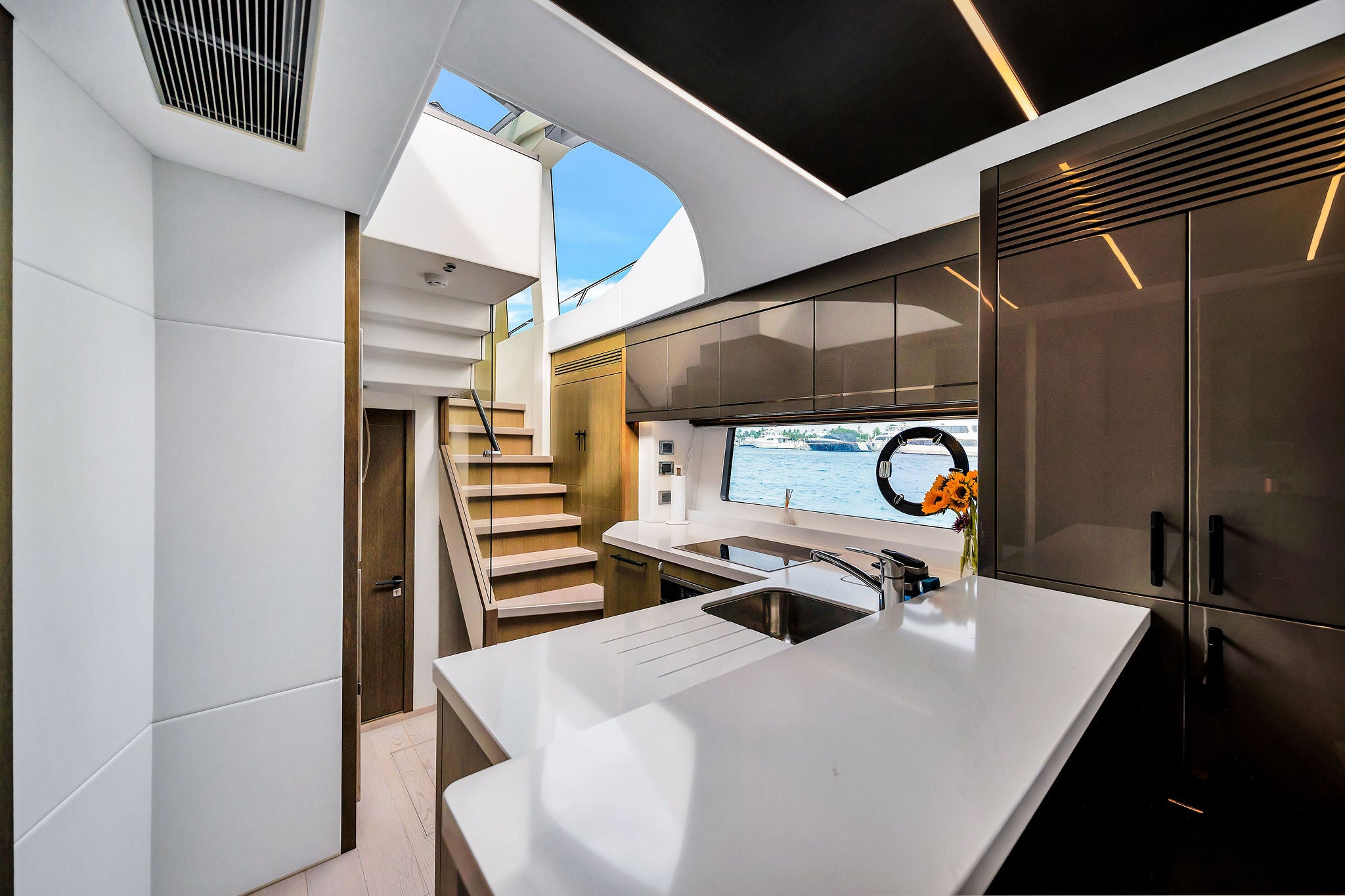 74 FT Sunseeker