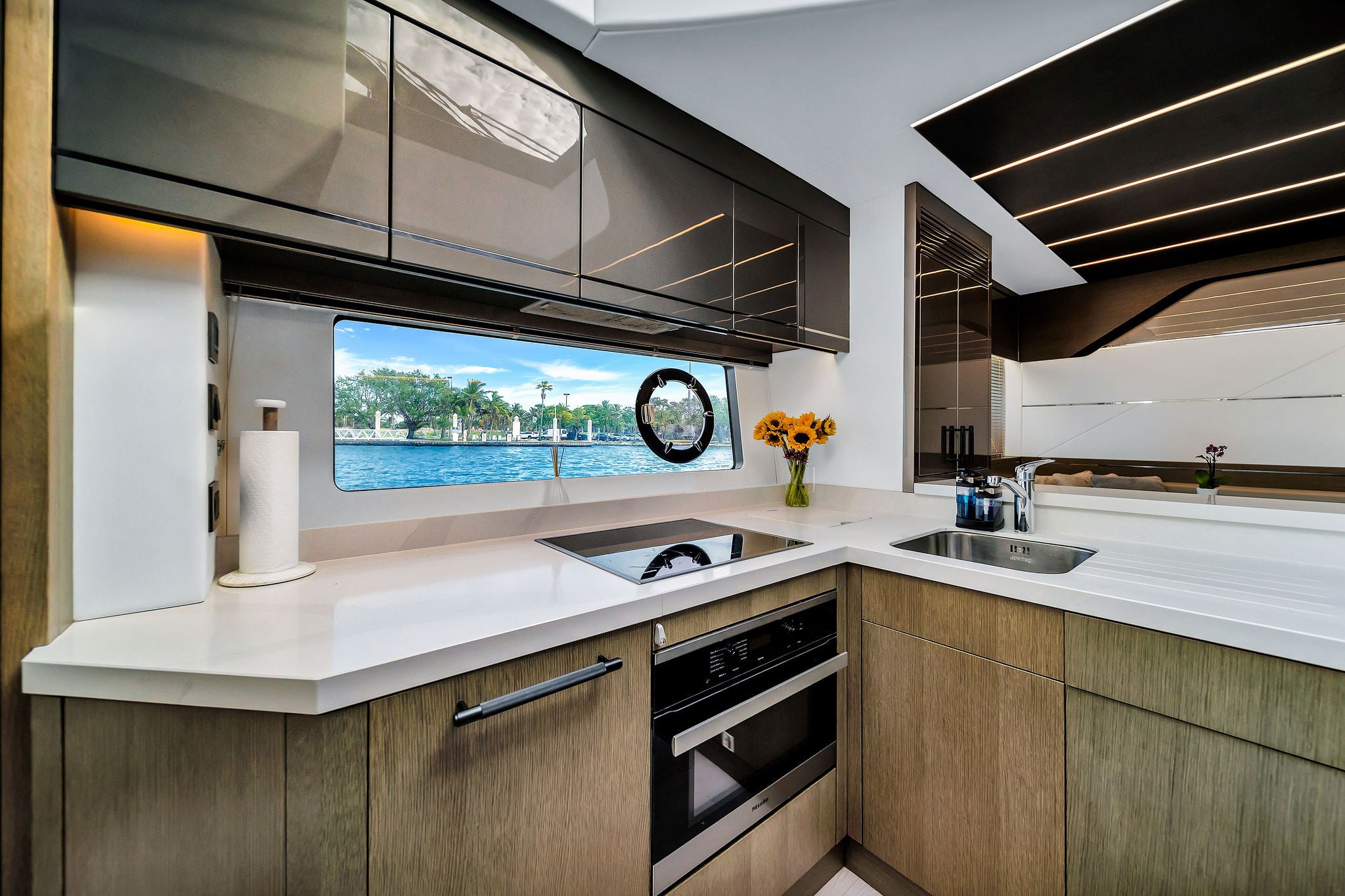 74 FT Sunseeker