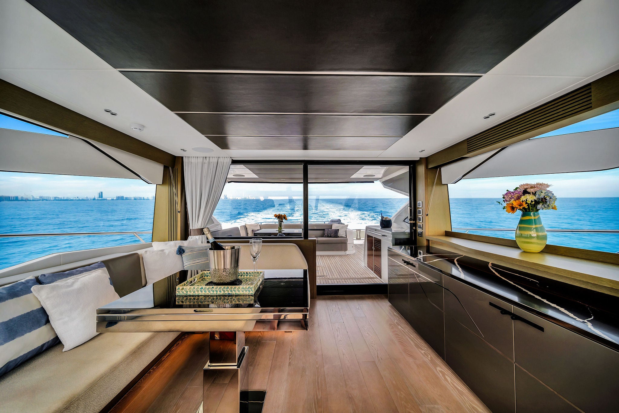 74 FT Sunseeker