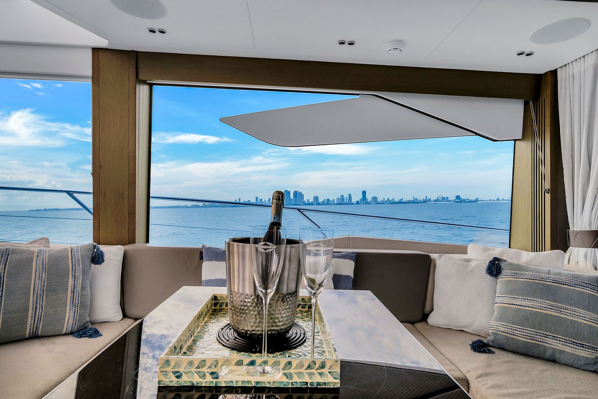 74 FT Sunseeker