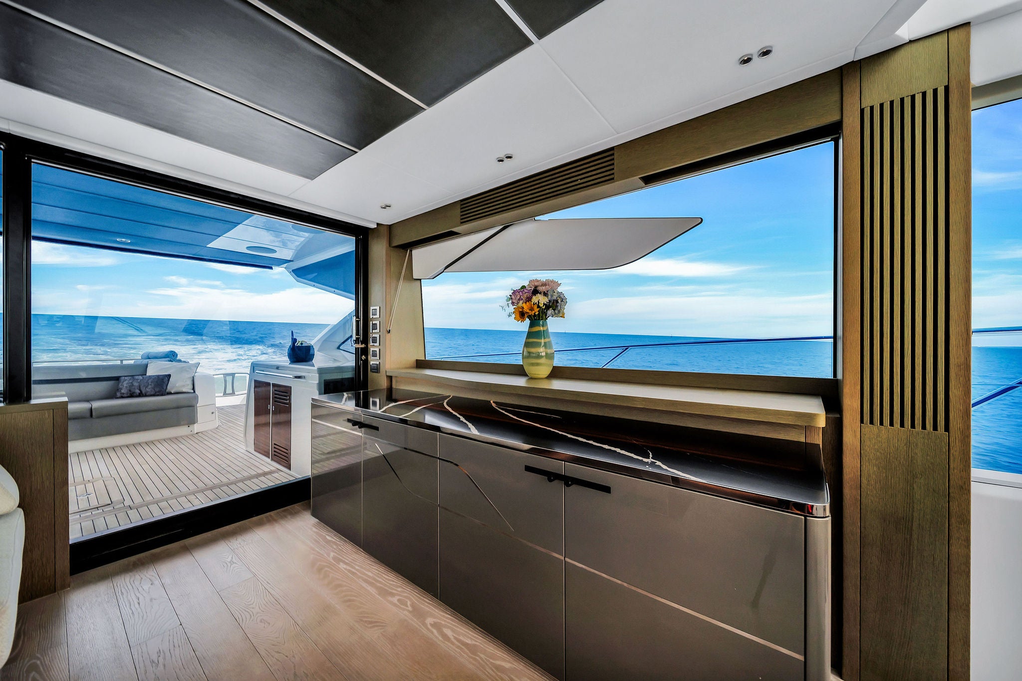 74 FT Sunseeker