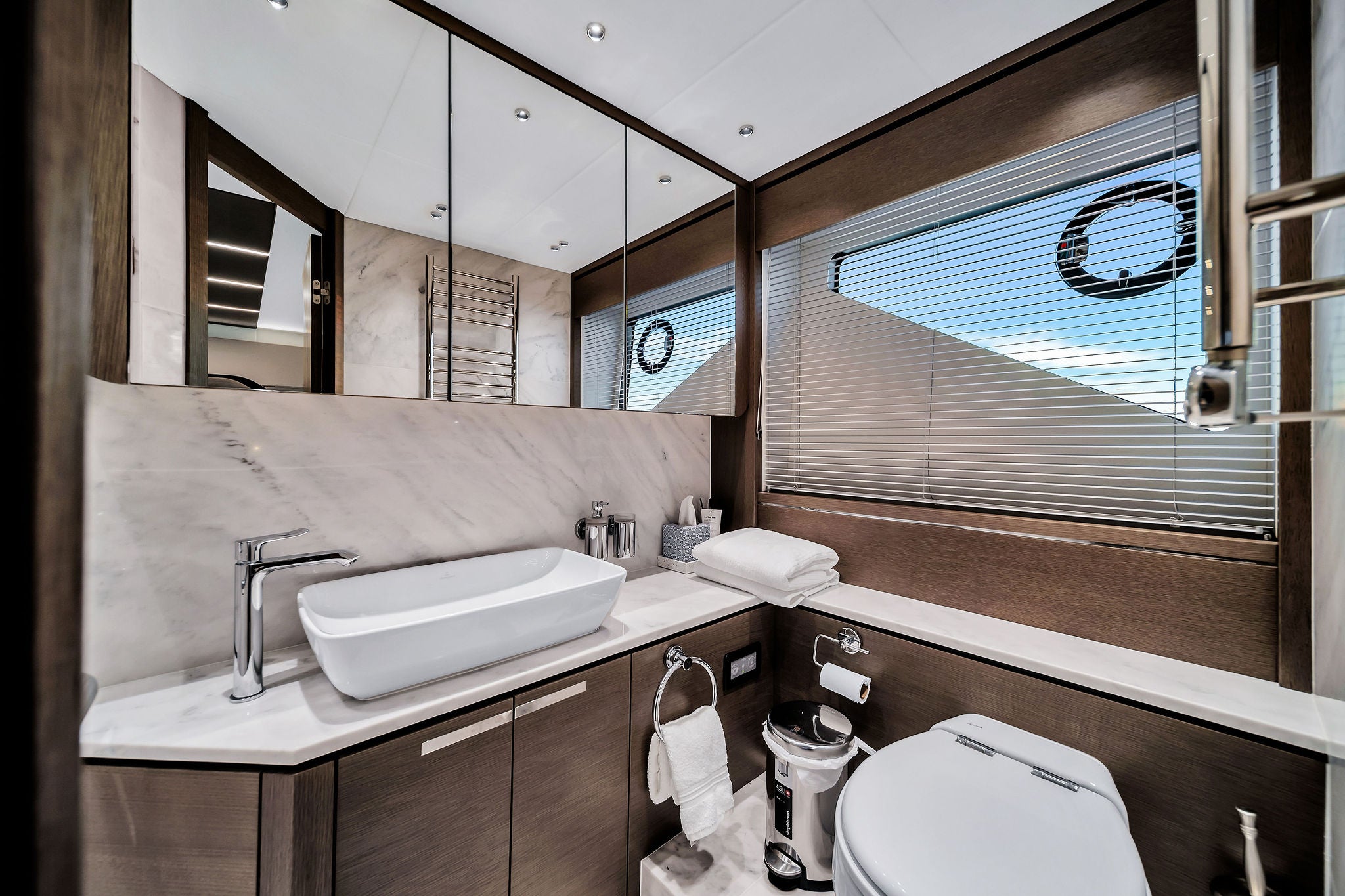 74 FT Sunseeker