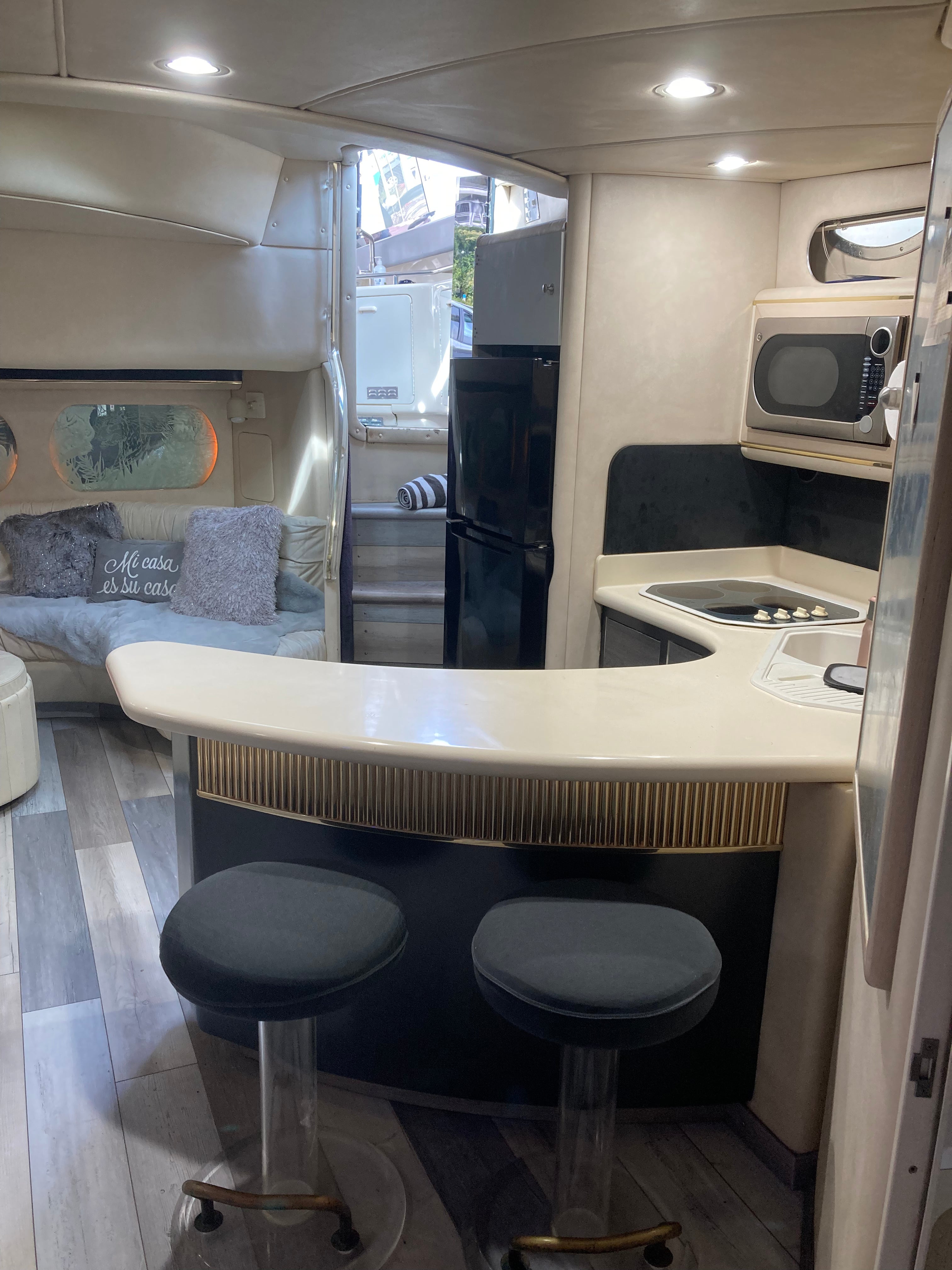 70FT Sea Ray