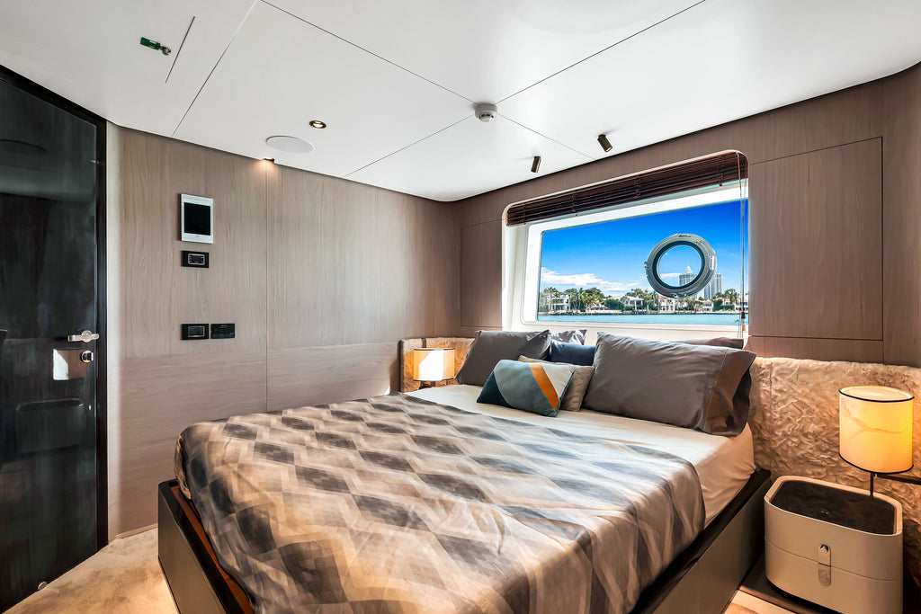 88FT Azimut
