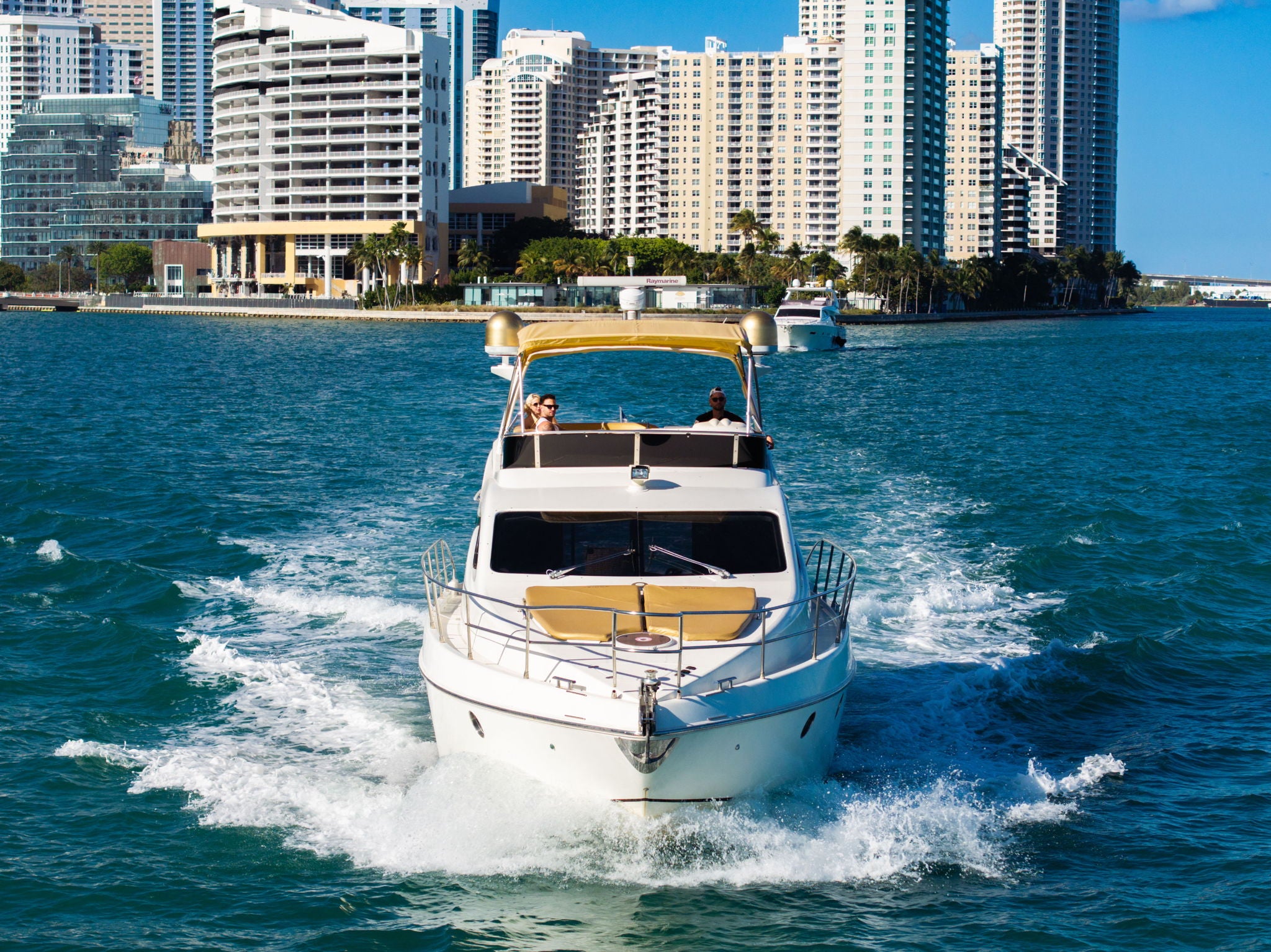 60 FT Azimut Gold